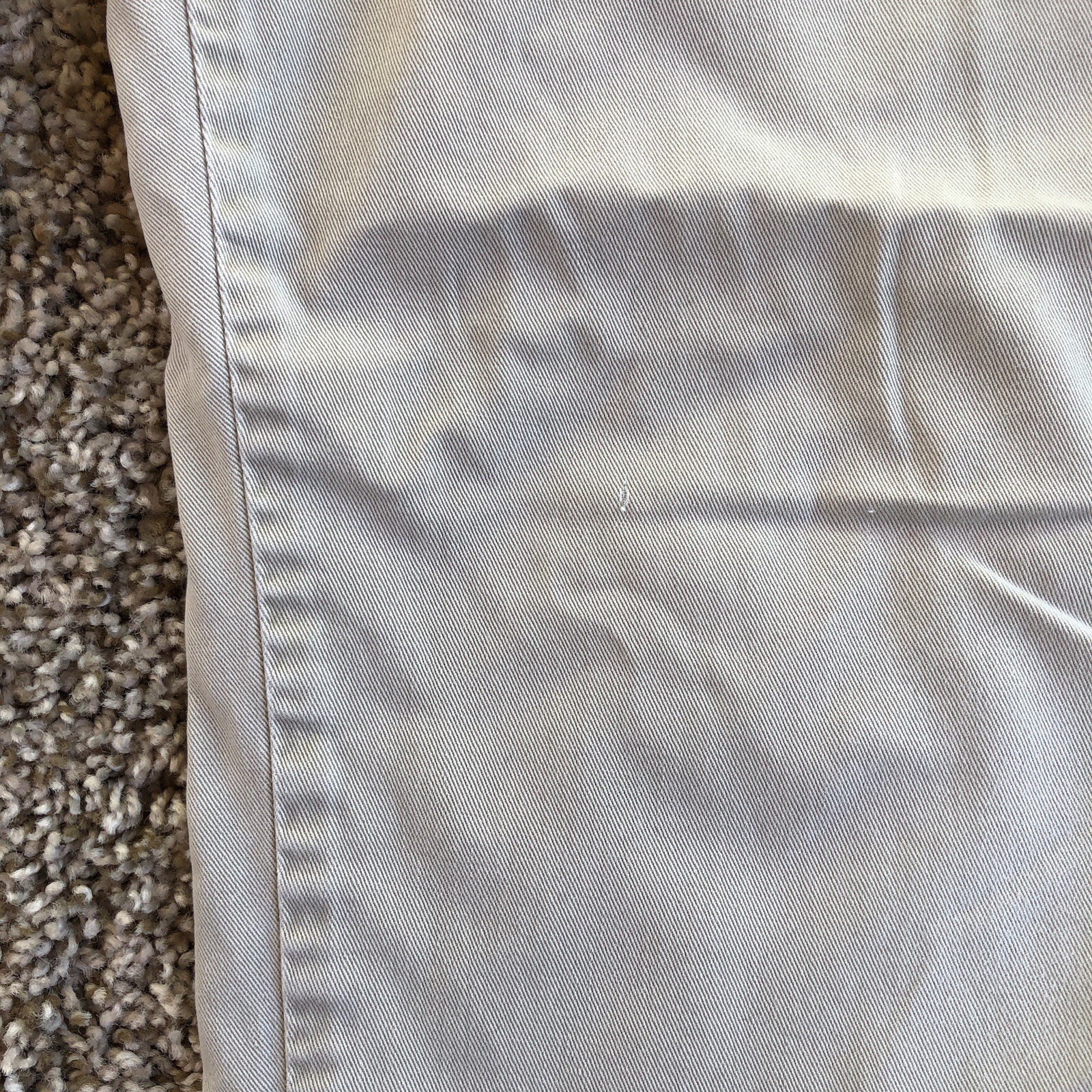 Vtg Levis SilverTab Khakis Pants Mens 29×30 Beige Relaxed Fit Carpenter Loop Y2K