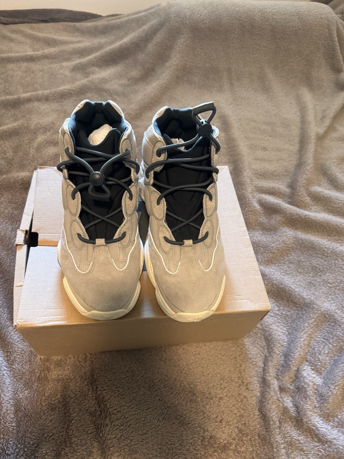 adidas Yeezy 500 High Mist Stone Gray Men’s High Top Lace-Up Suede GV7775