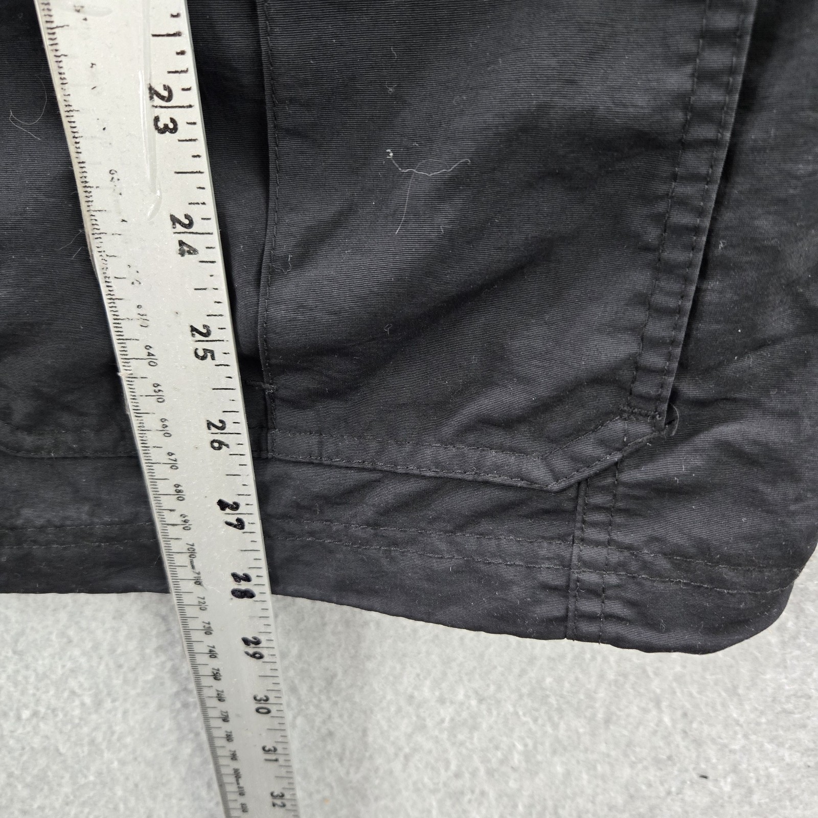 Eddie Bauer Men Vest L Black Nylon Polyester Outdoor Logo Zipper Button