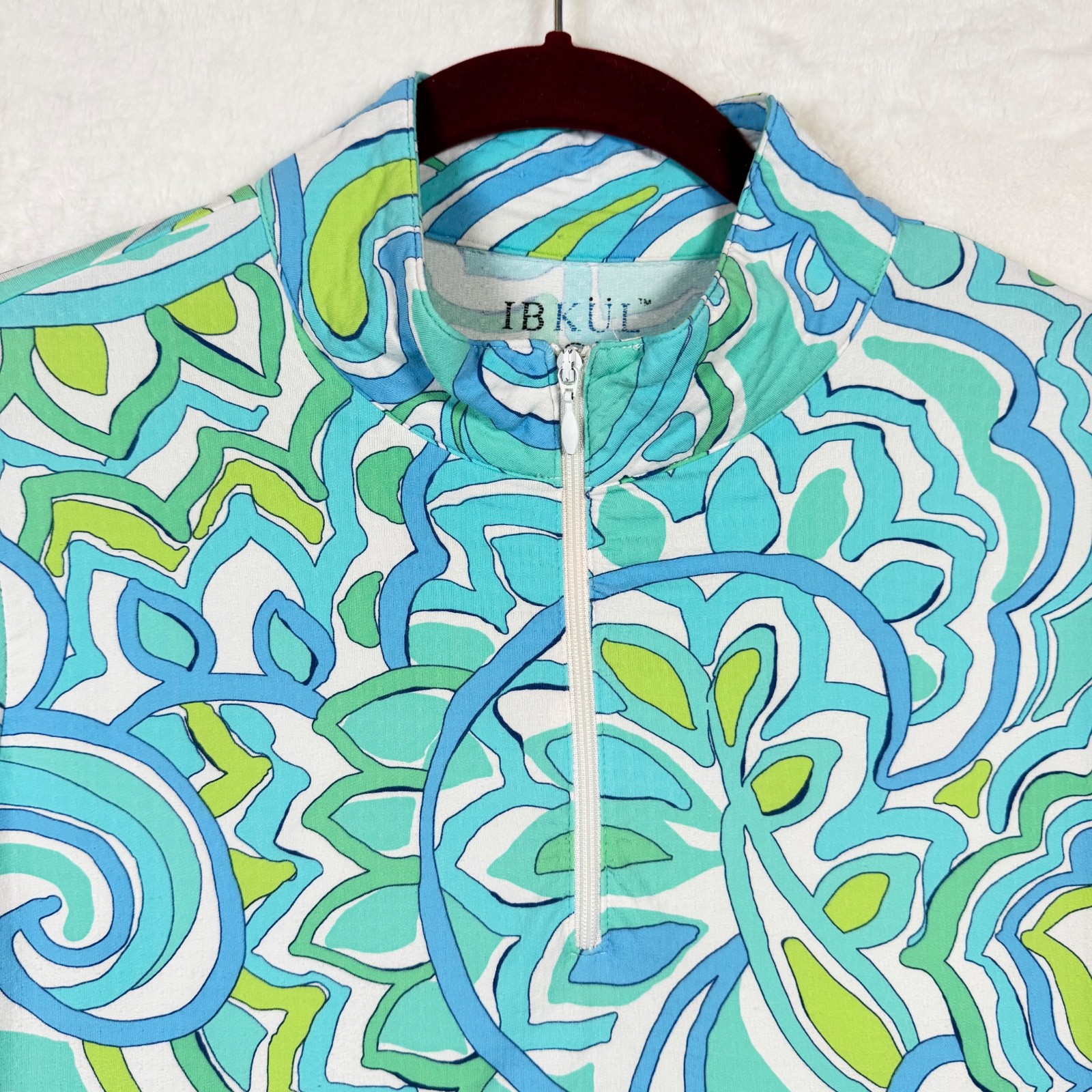 IBKUL Women’s M Blue Green Paisley 1/4 Zip Long Sleeve UPF Golf Pullover Top