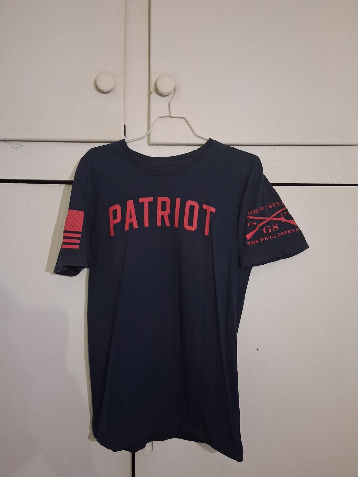 Grunt Style T-Shirt (Medium) No Stains