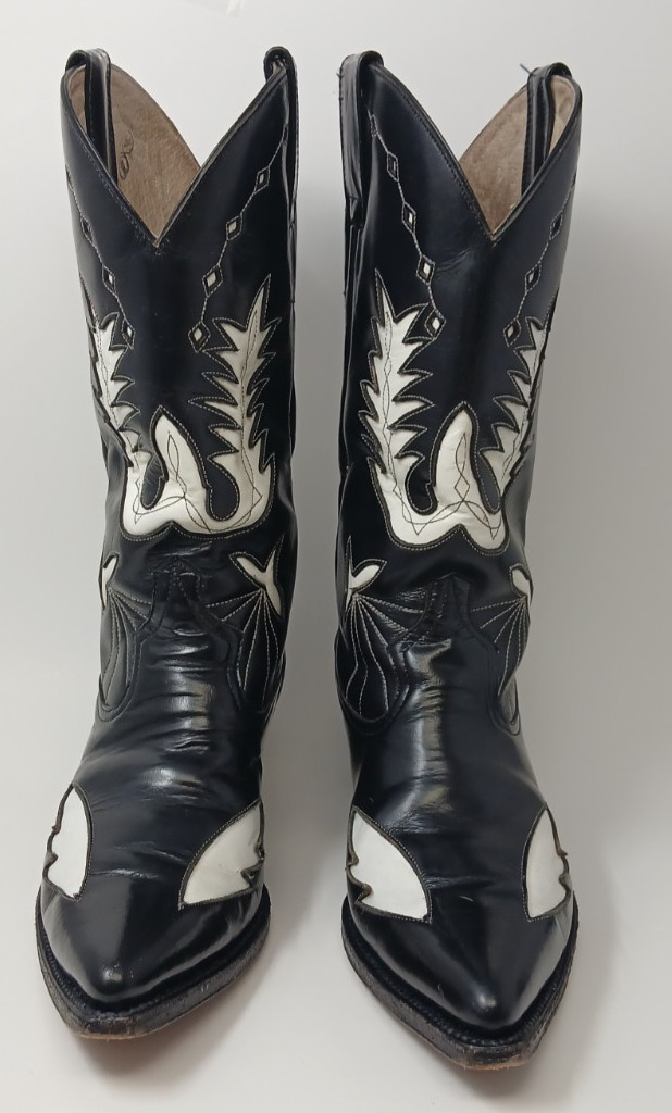 Vintage Men’s Black and White Inlaid Cowboy Western Boots Size 9 D