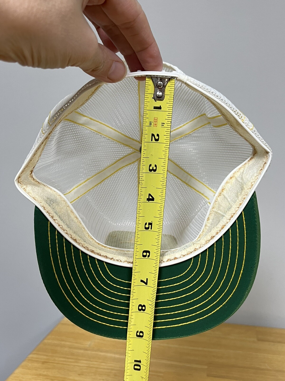 Vintage JOHN DEERE All Mesh Snapback Trucker Patch Cap Hat LOUISVILLE MFG CO USA