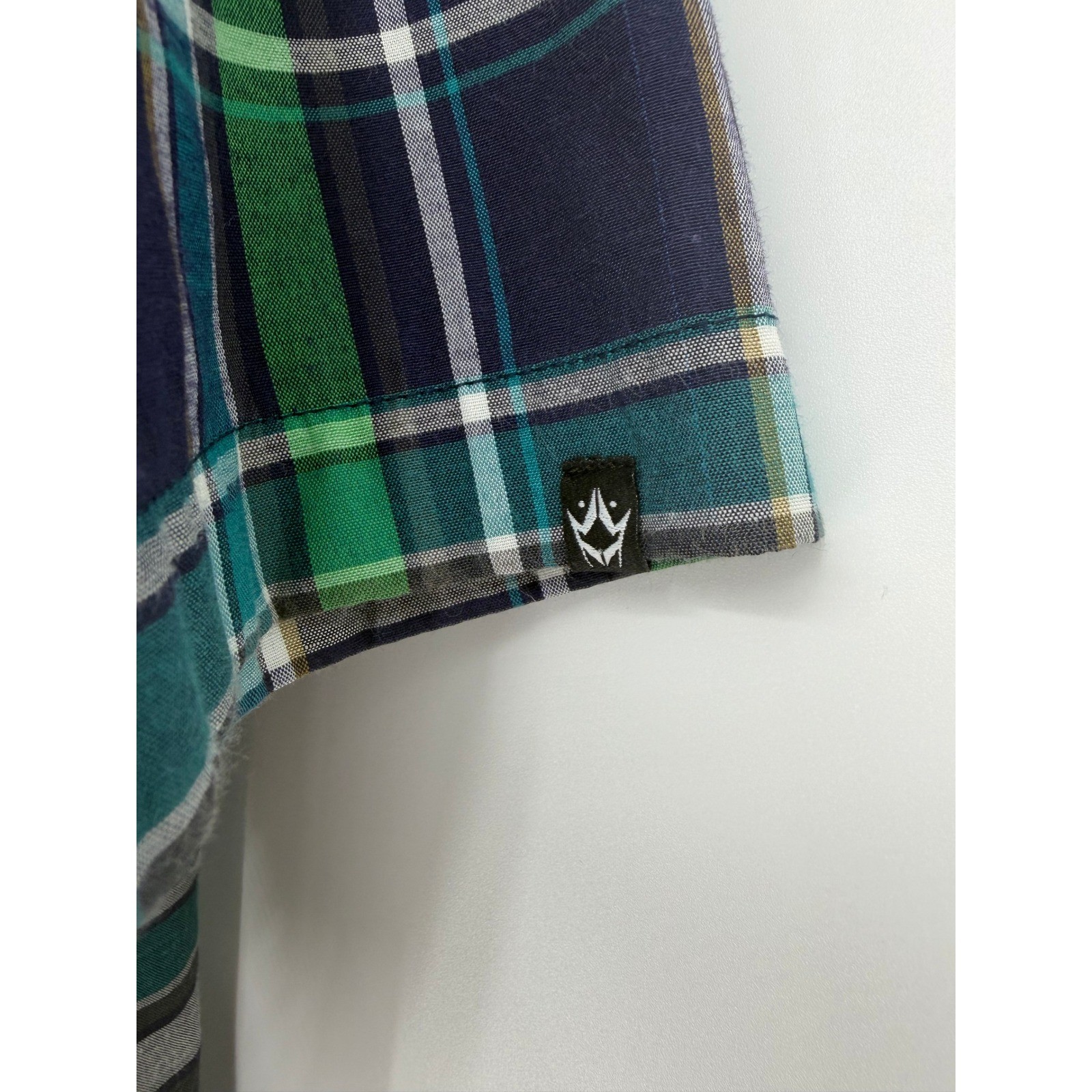 Rusty Mens XXL Short Sleeve Plaid Button Down Shirt Green Blue Surf J11104701