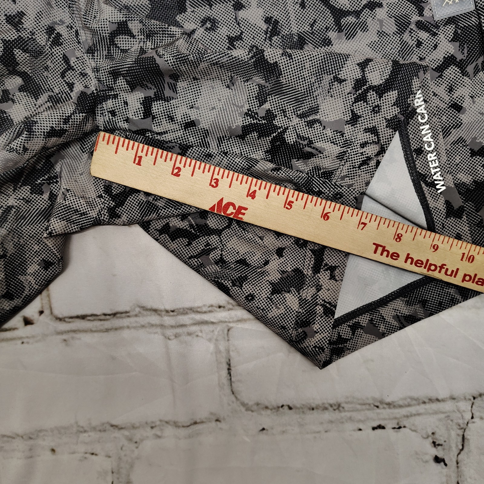 Rhone Point Break Lined Board Shorts Mens 36 Gray Digi Camo Leaf AOP Swim Trunks