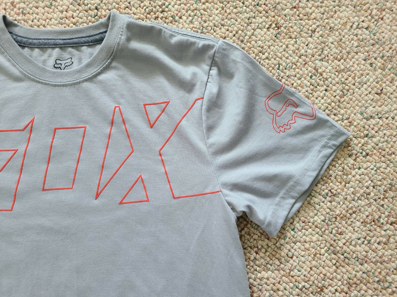 EUC Fox Tech TruDri Men’s Short Sleeve T Shirt Color Gray Size Small S