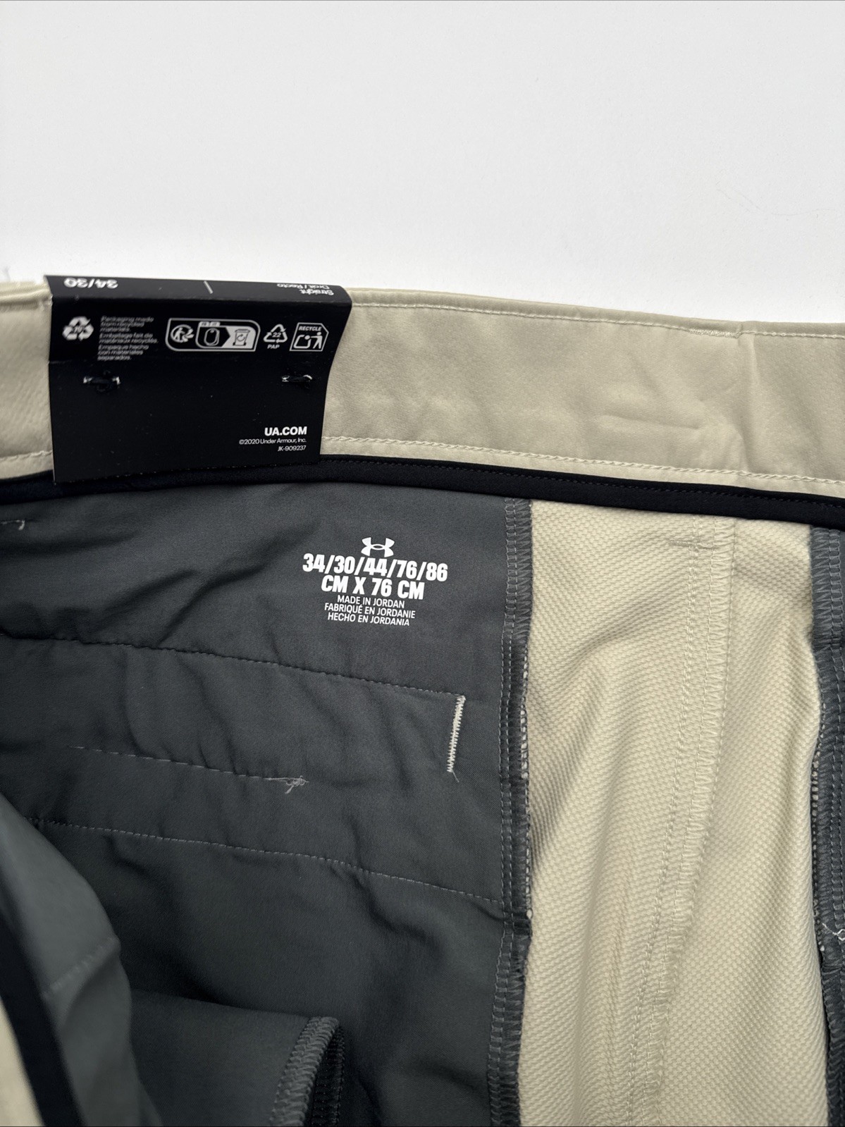 $70 Under Armour Men’s Wicking Tech Golf Pants-Khaki -Size: 34W 30L- New Tags
