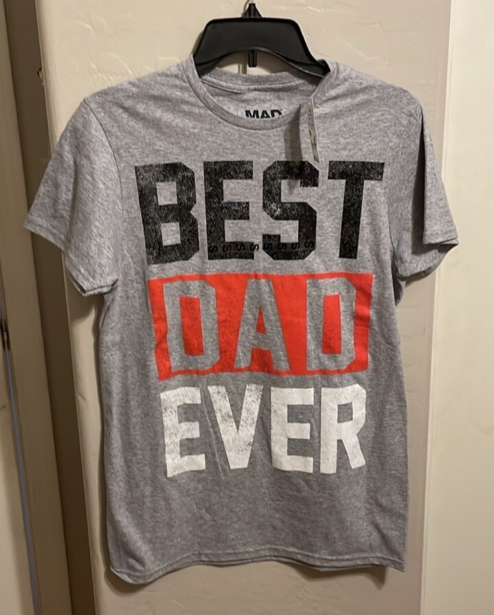 Best Dad Ever Tshirt Men’s Small 18” P2P 27” Length Original $15