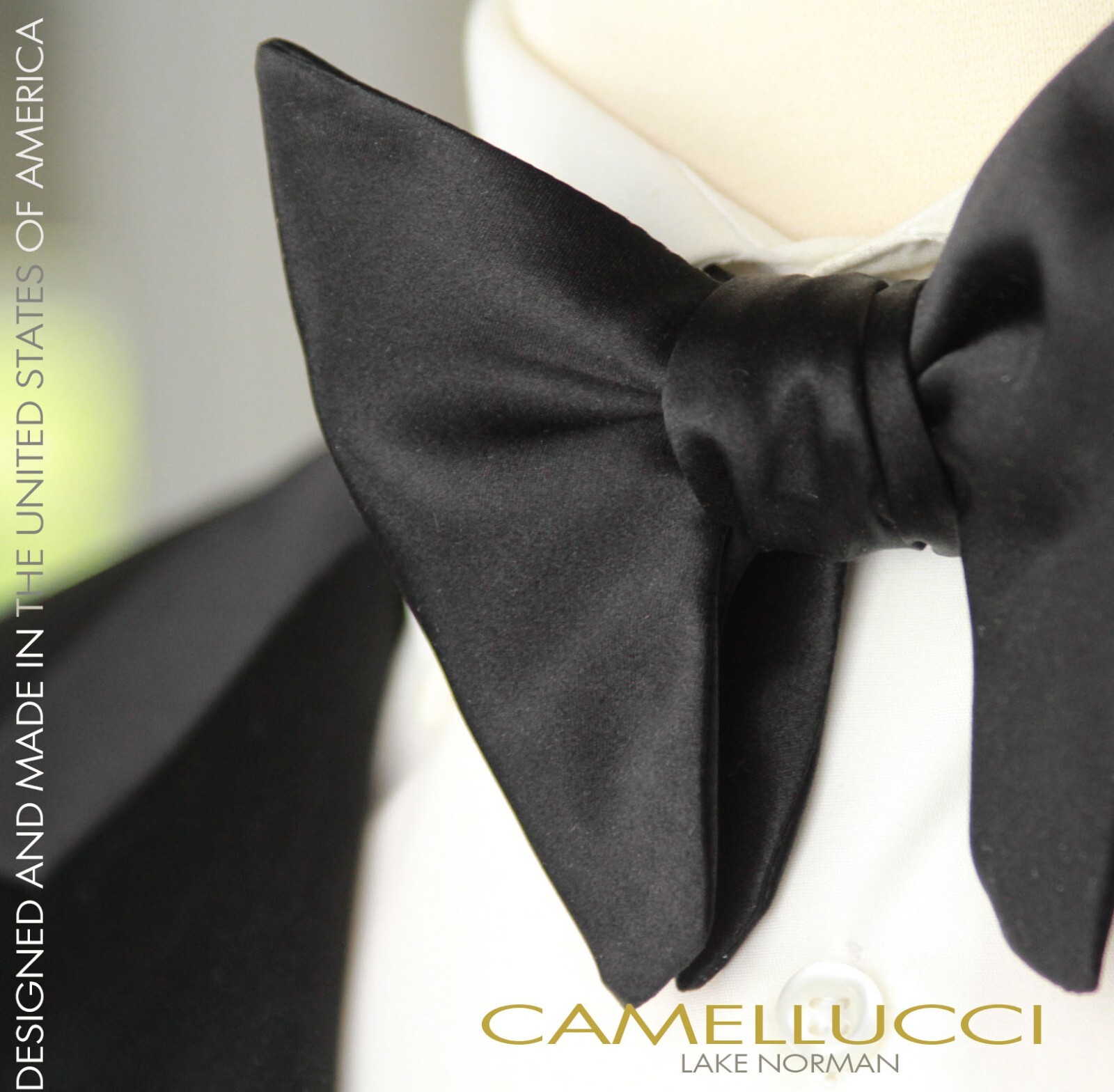 Men’s Silk Self-tied Bow Tie Black