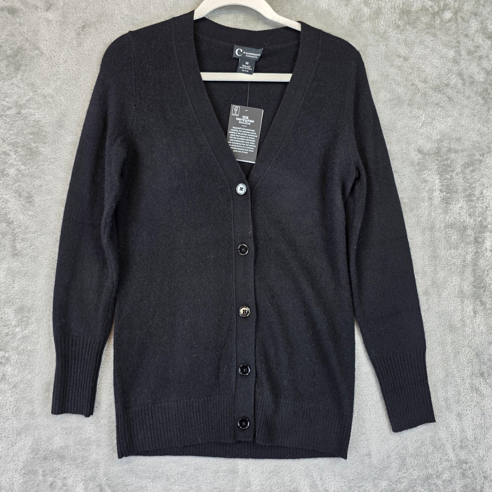 C by Bloomingdale’s Sweater Womens XS Cashmere V Neck Cardigan New