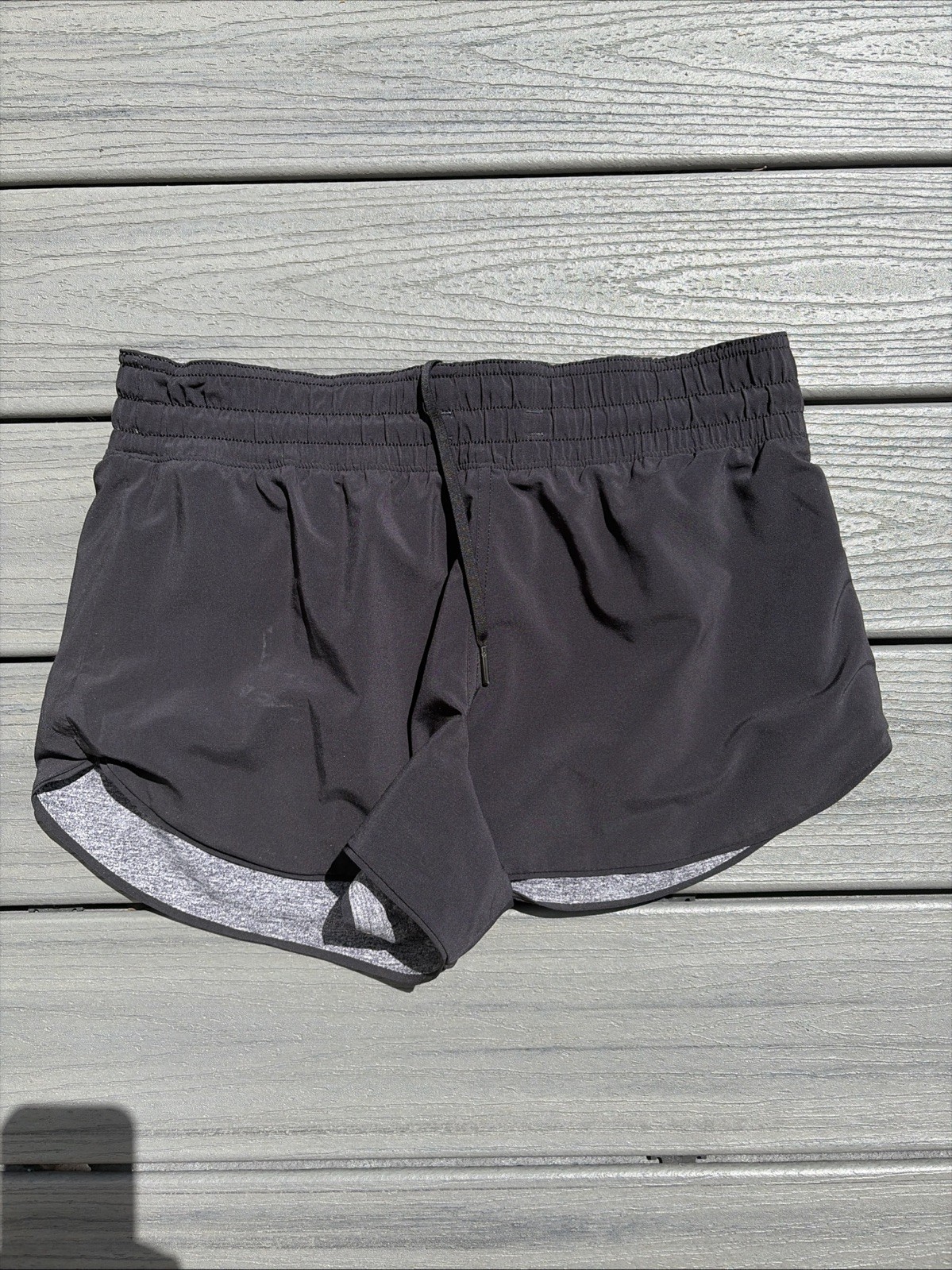 LULULEMON Choose a Side Reversible Short 3″ Black Heathered Grey Size 8