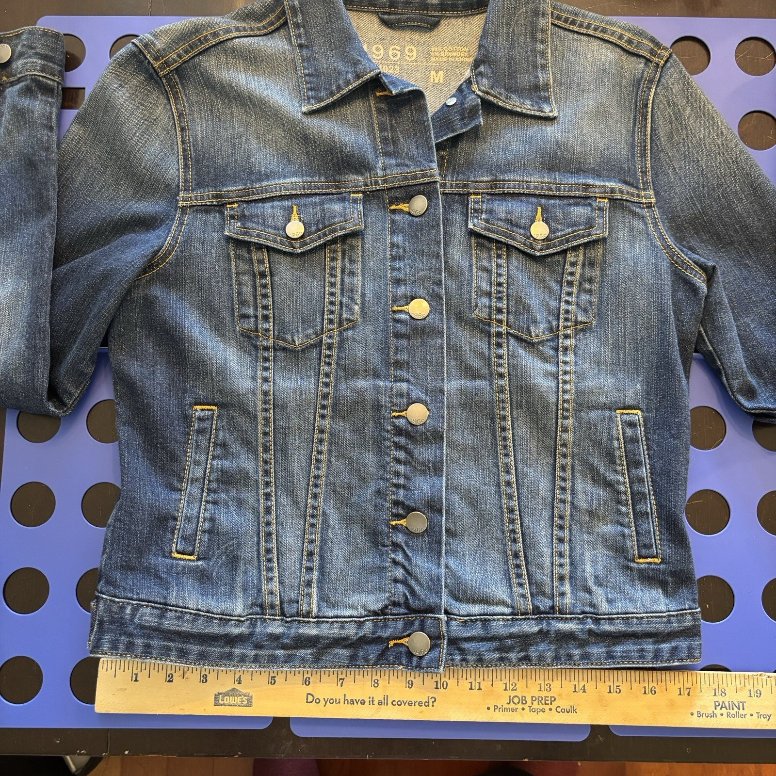 Gap 1969 Icon Denim Jacket Nice Blue Wash Size Medium 99% Cotton 1% Spandex