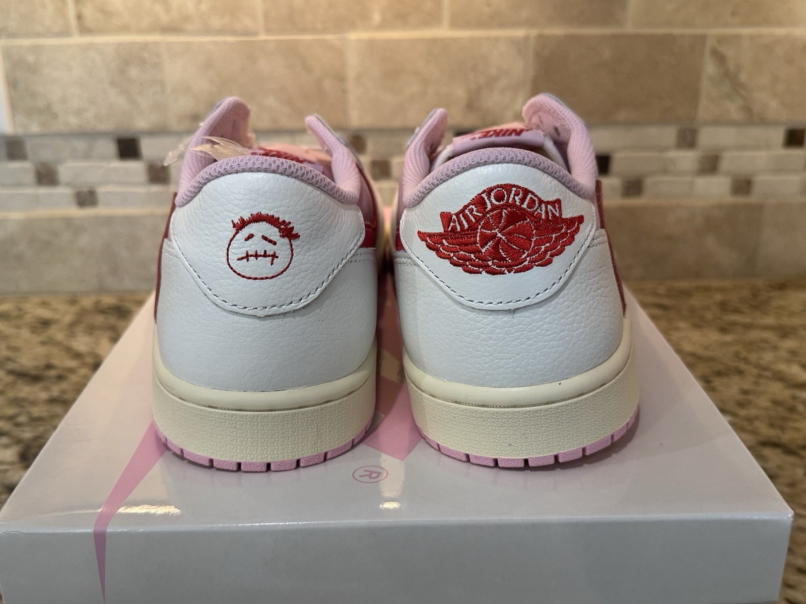 Travis Scott x Air Jordan 1 Low OG SP Tropical Pink US Size 11 IQ7604-101✅
