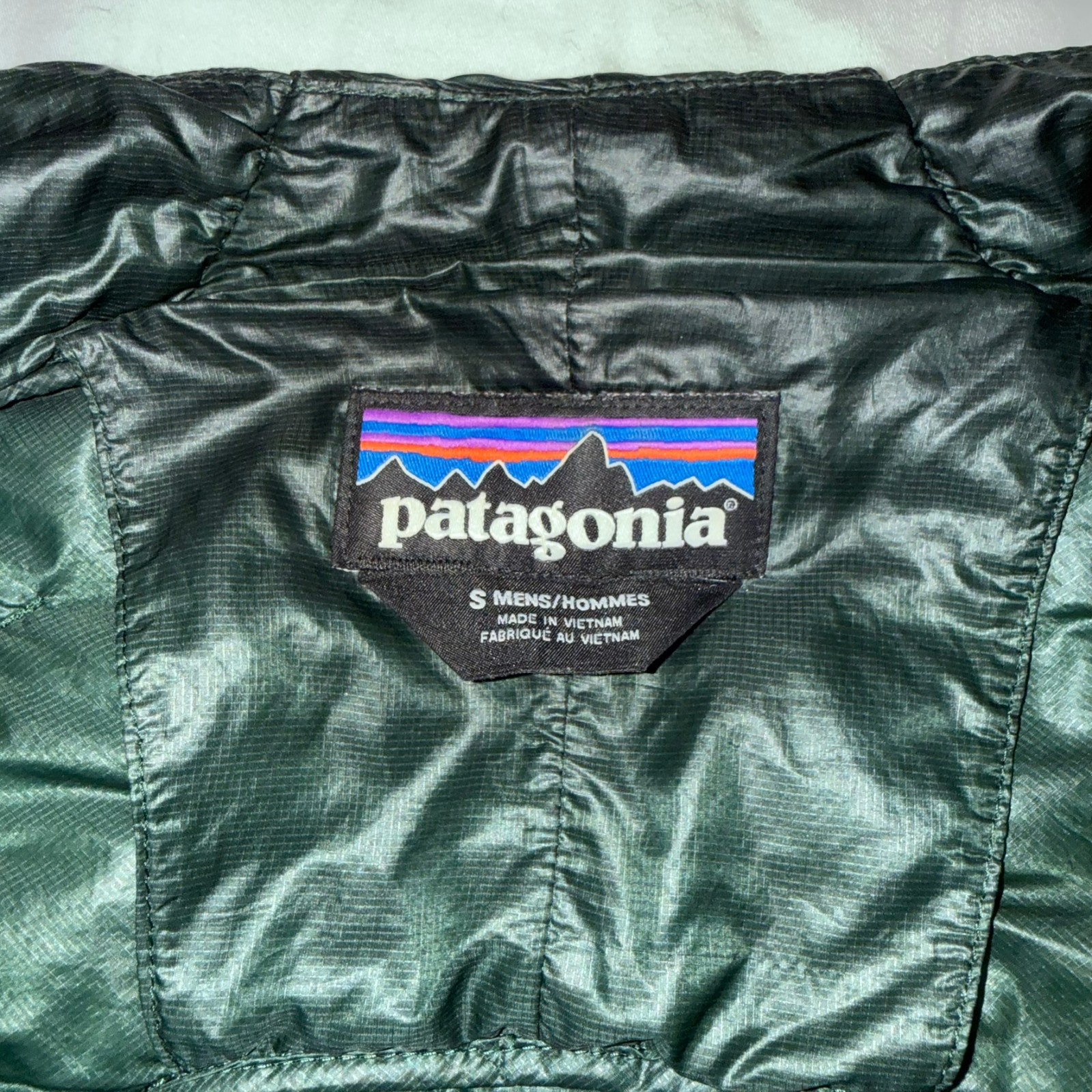 Patagonia Micro Puff Ultralight Quilted Puffer Jacket Mens Small Micro Green