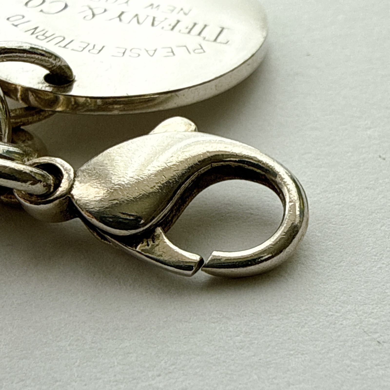 Tiffany & Co. Return To Tiffany Round Tag Sterling Silver 925 Bracelet 18cm