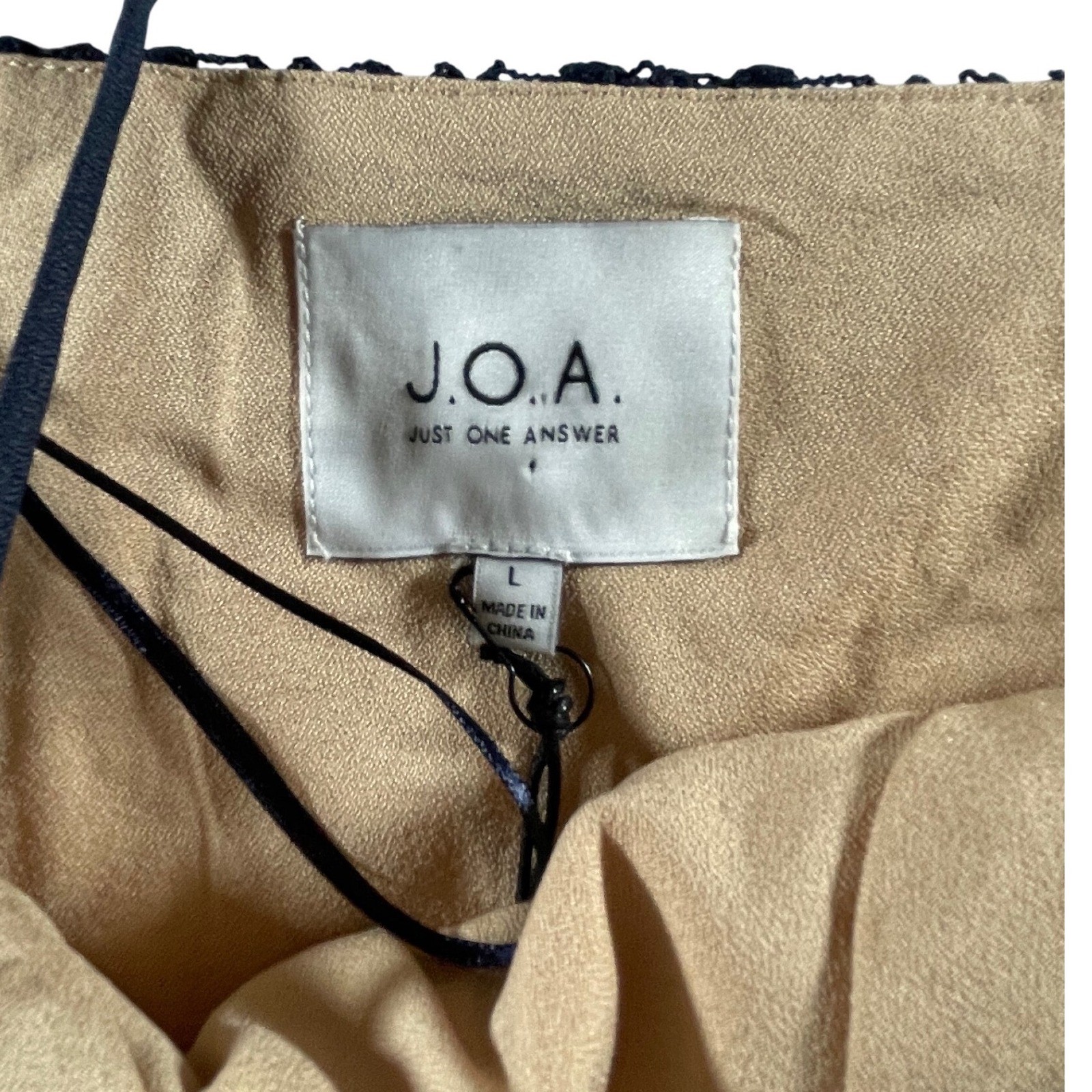 JOA Just One Answer Navy Lace Cropped Cami Top Size L Embroidered Romantic Chic