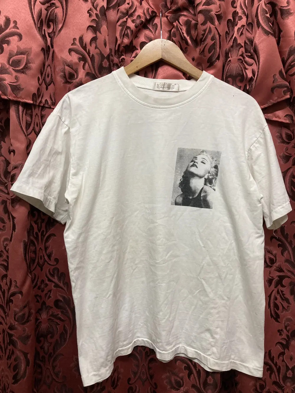 Vintage Madonna American Singer Big Print Album Potrait 90s T-shirt