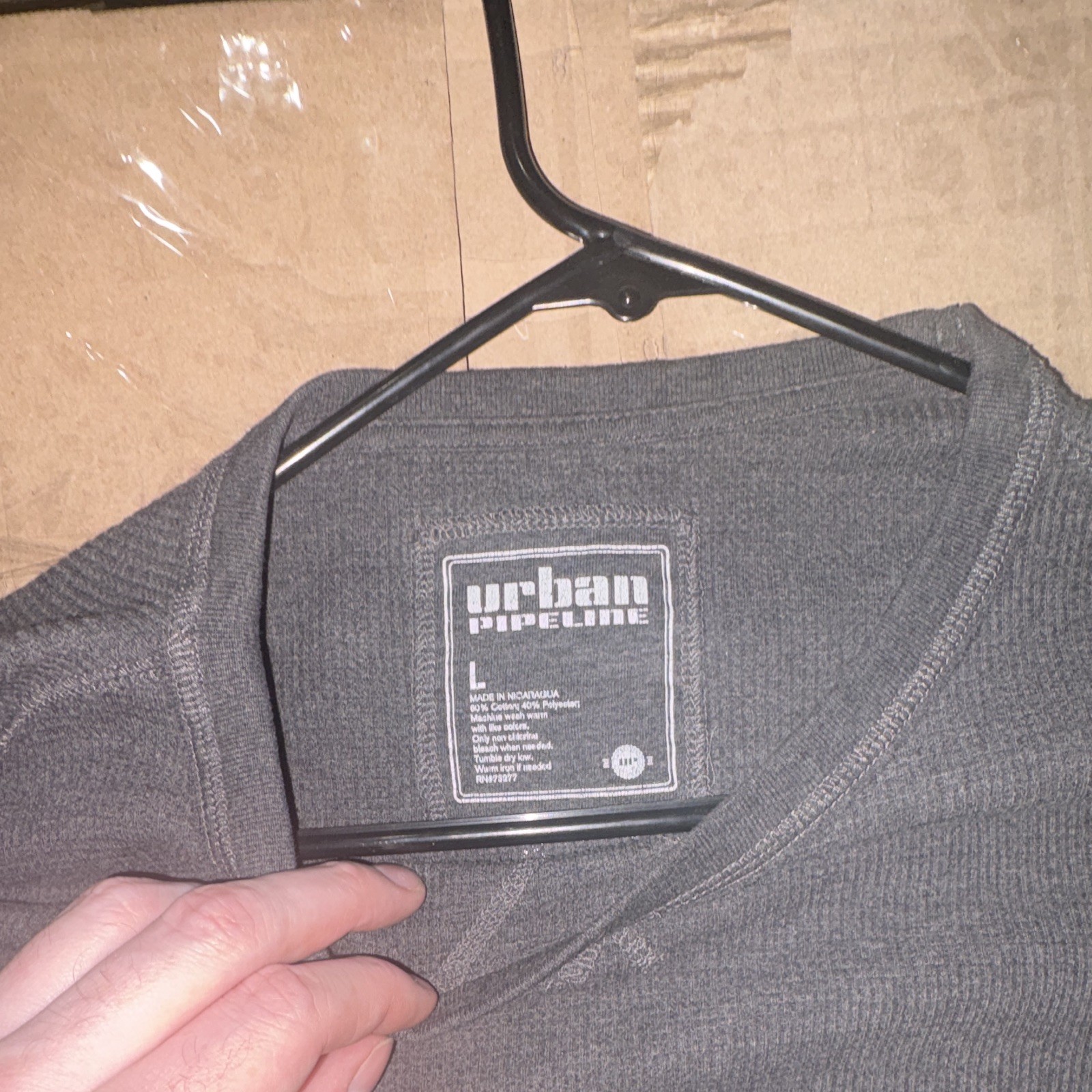 Urban Pipeline Men’s Gray Crew Neck Pullover Sweater M Tight-Knit Logo