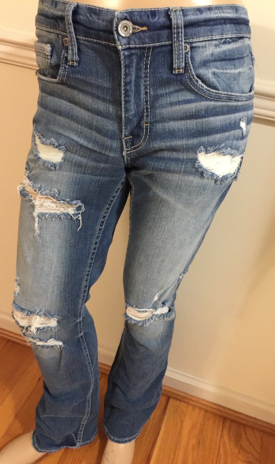 BKE Men 29×34 Jake Blue Jean 99% Cotton 1% Spandex Flex ABP15298 Distressed