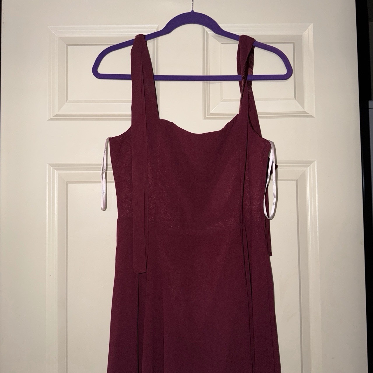 Lulus Burgundy Chiffon Maxi Dress L Sweetheart Neck Strappy Sleeveless Solid