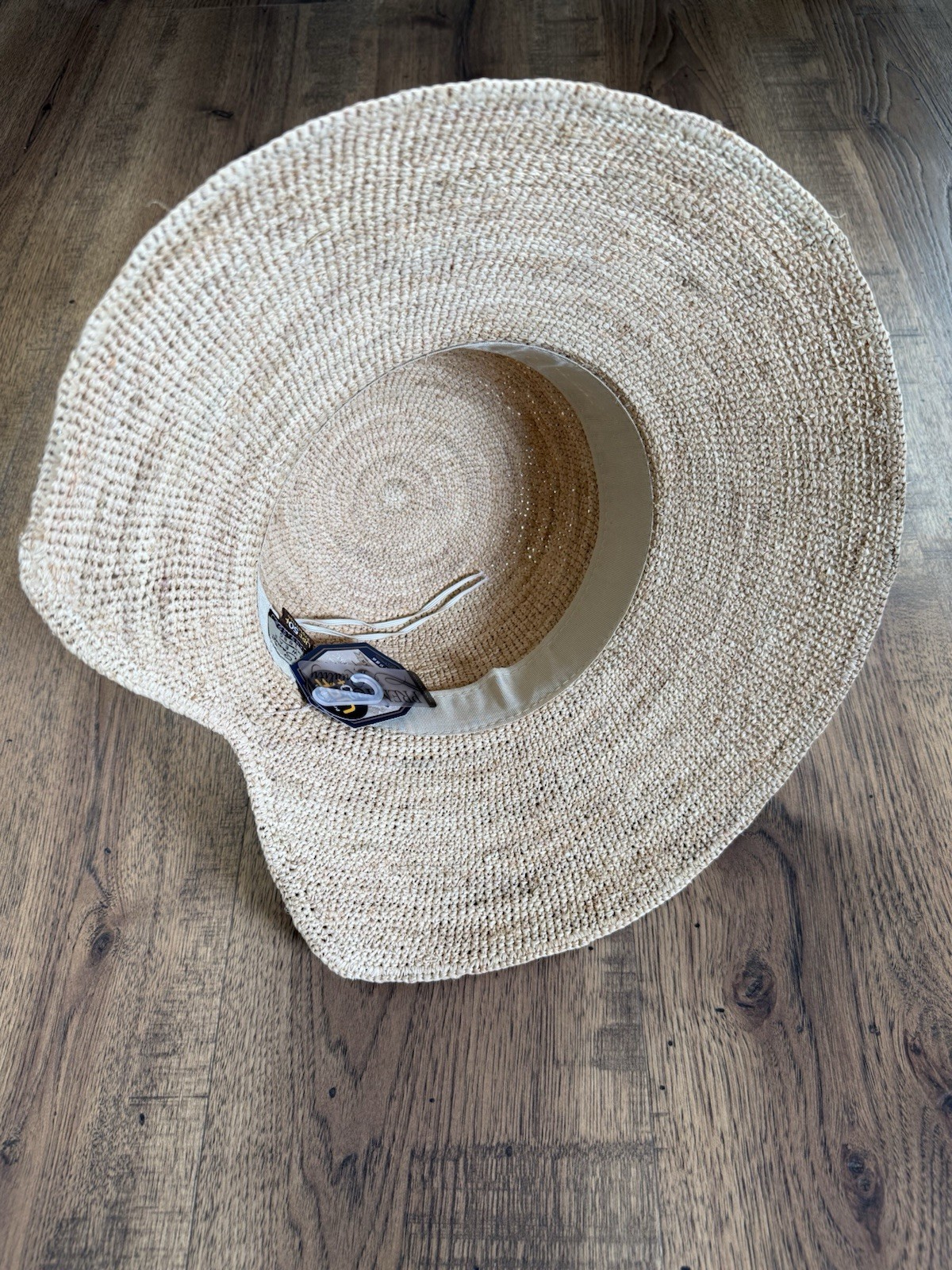 Sun ‘n’ sand Beige Straw Sun Hat Wide Brim UPF 50+ Bow Shell Accent