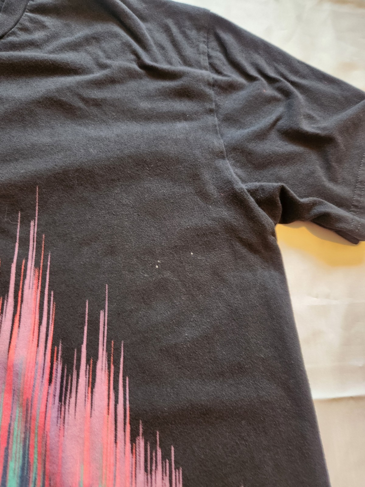 Into the AM Men’s Black Astronaut Boombox Graphic Cotton Crew Neck T-Shirt L