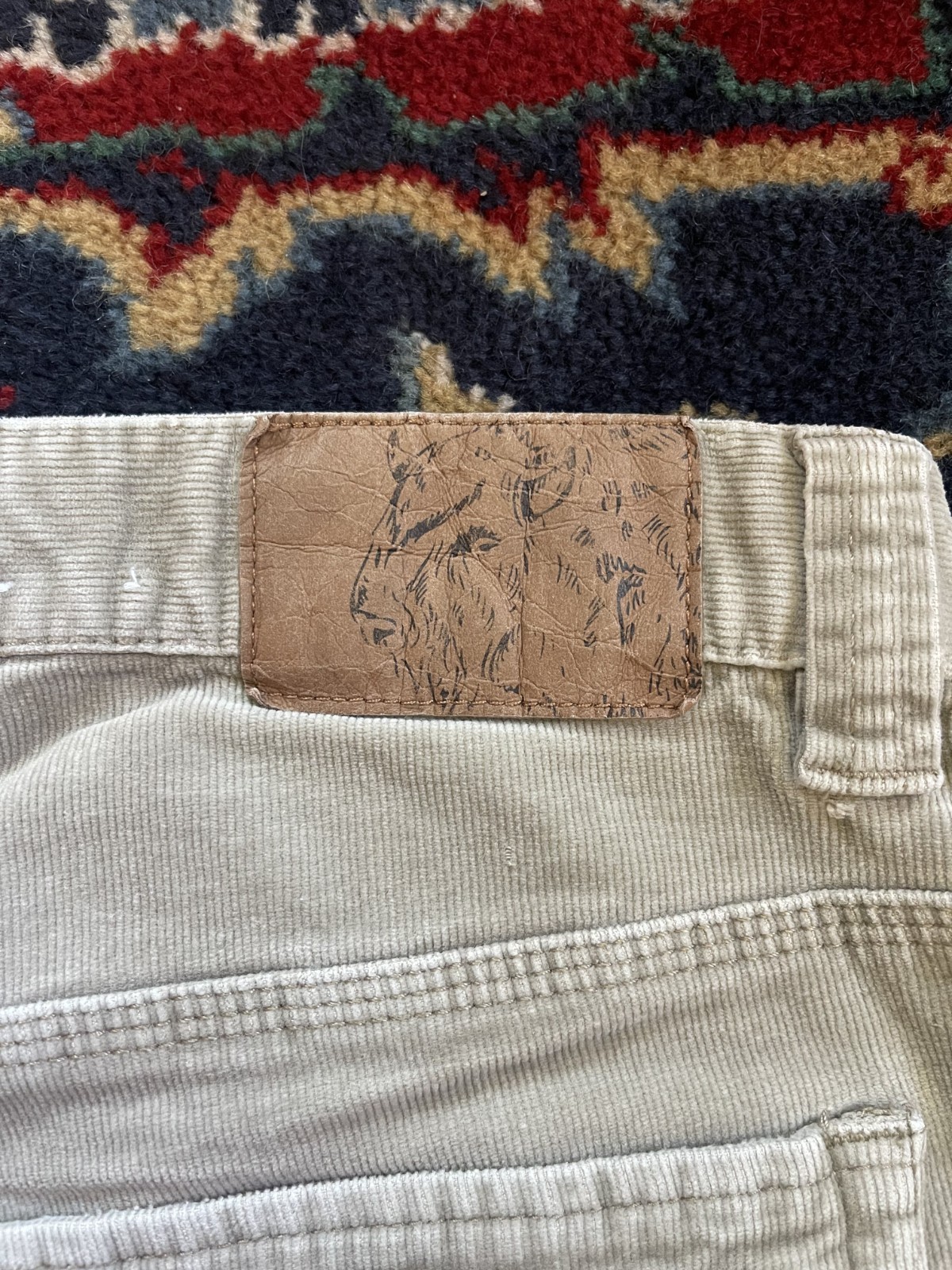 Mountain Khakis Men’s Beige Relaxed Fit Flat Front Chino Size 34 x 32