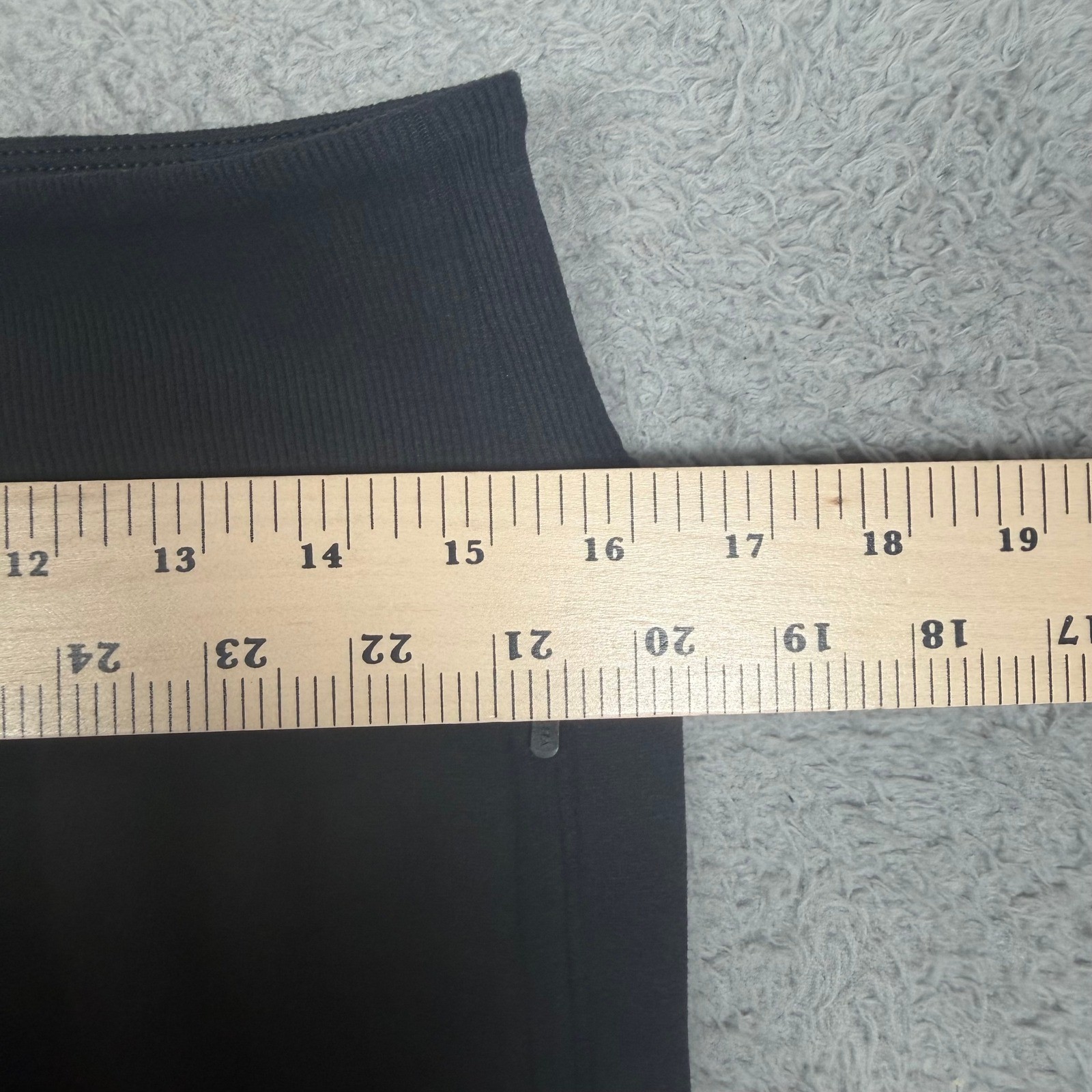 Athleta Seamed Wide Leg Fleece Pants Black High Rise Side Zip Pockets Womens M