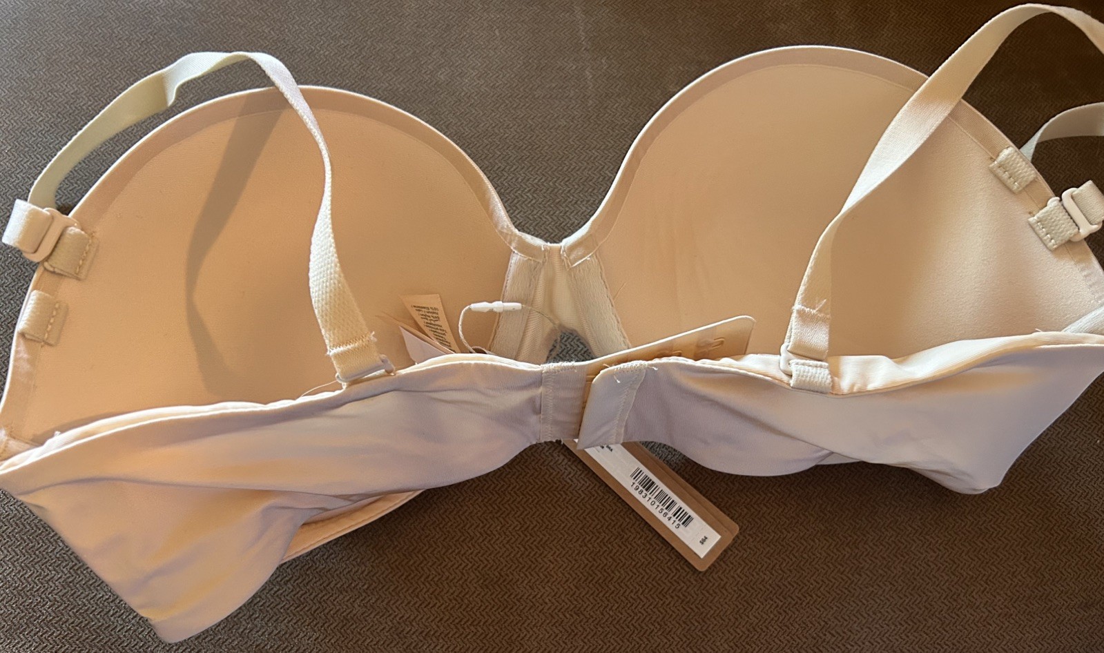 Skims Ultimate Push-Up Strapless Bra Sand color BA-BAN-9056 Womens 36C NWT