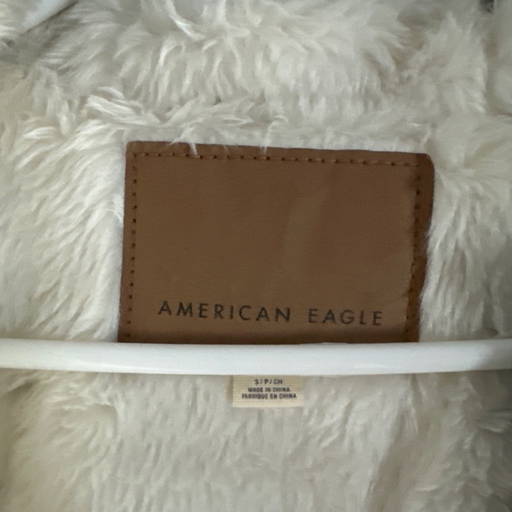 American Eagle Womens Trucker Jacket Fur Fleece Sherpa Hood Lined Denim Small