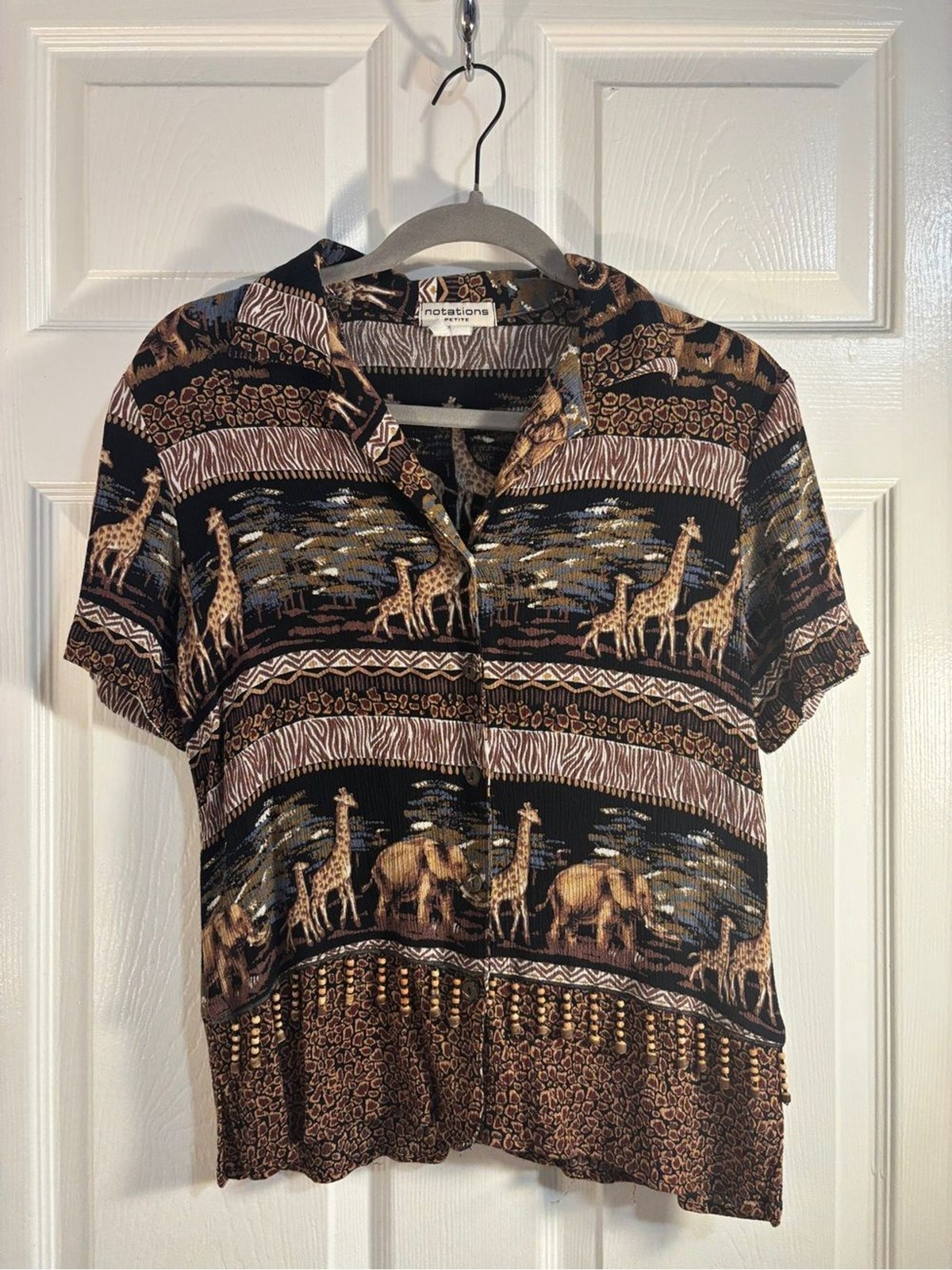 VTG Notations Safari Animal Print Button Front Top – Black & Brown S