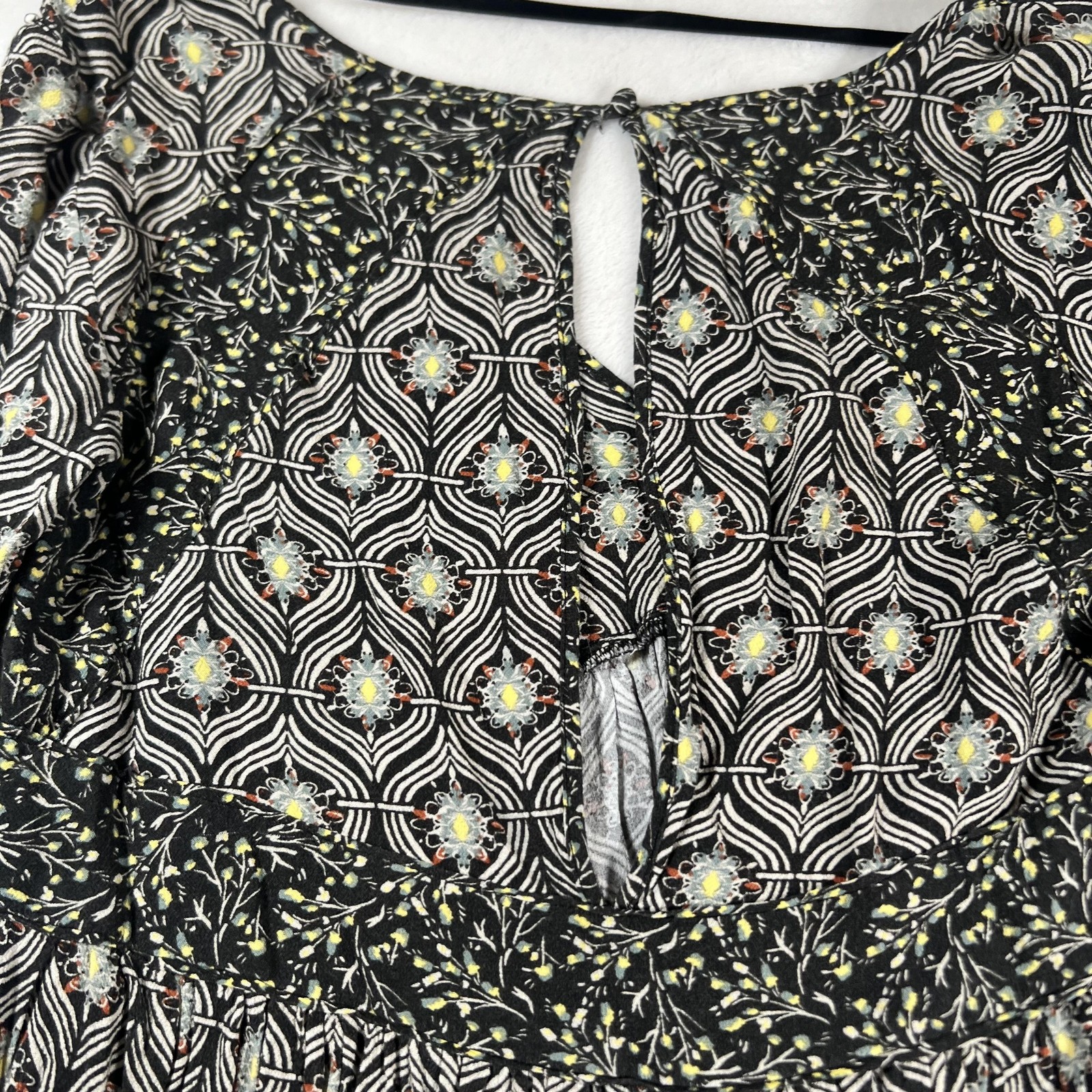 Free People Boho Tunic Womens Small Black Print Long Sleeve Keyhole Top