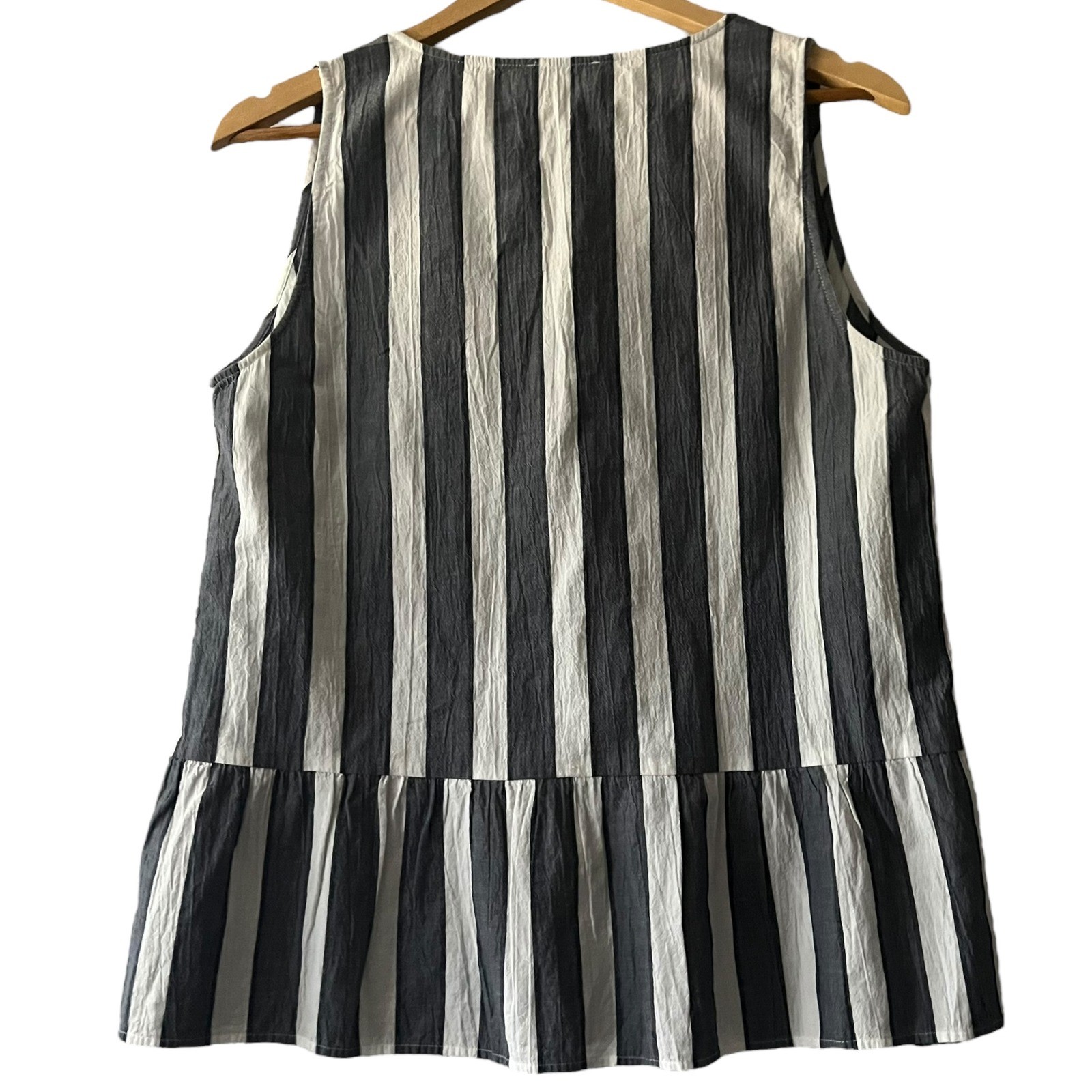 LOFT Outlet Women’s Top Striped Sleeveless V Neck Peplum Casual Blouse Sz S