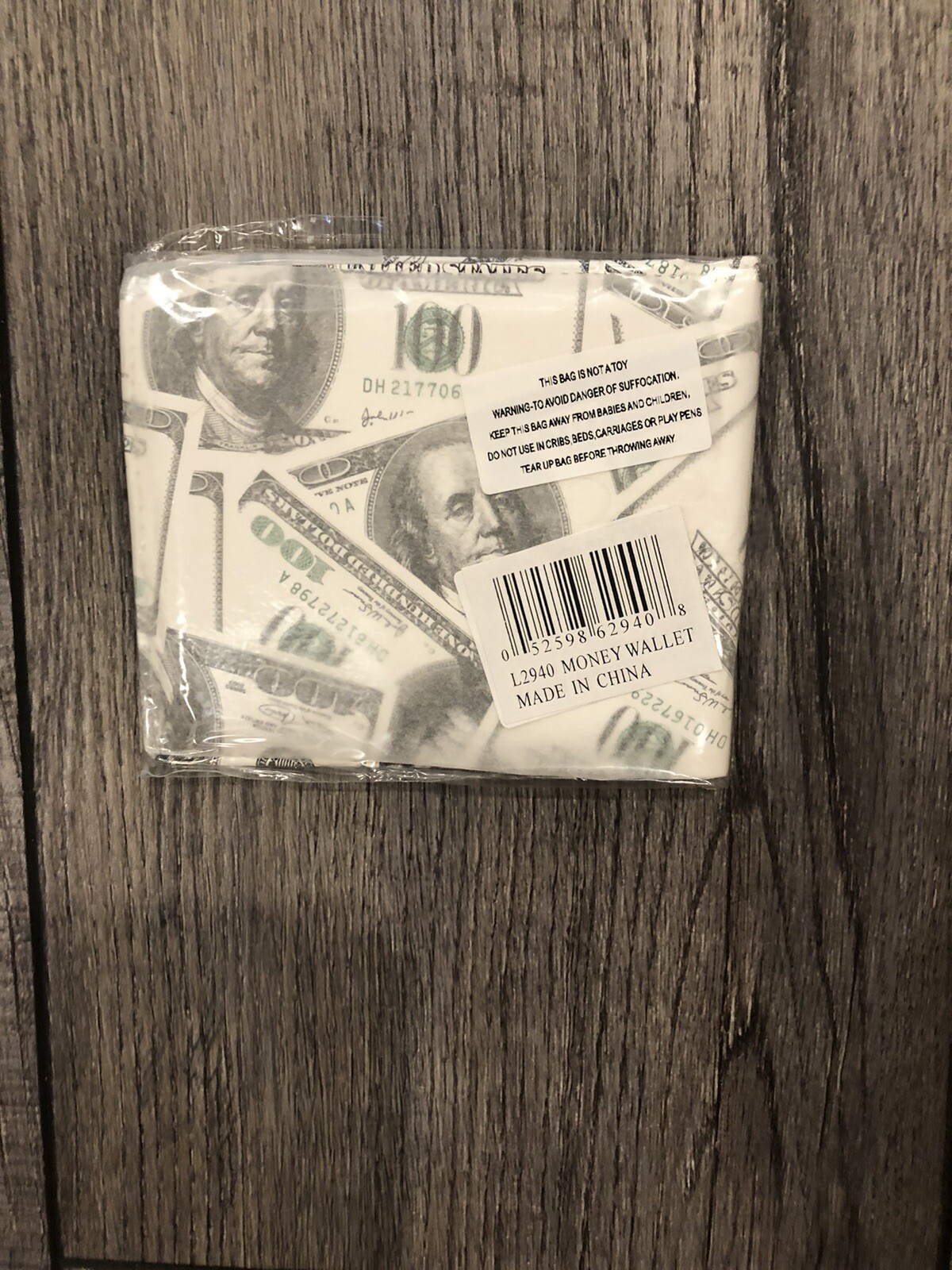 $100 Bifold Wallet NEW – Benjamin Franklin Money Dollar Bill Cash 8” X 3.5” Ben