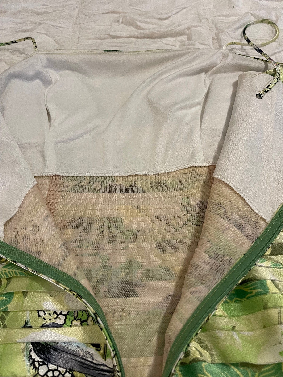 Green Satin Botannical Print Bodycon Dress Sz 8