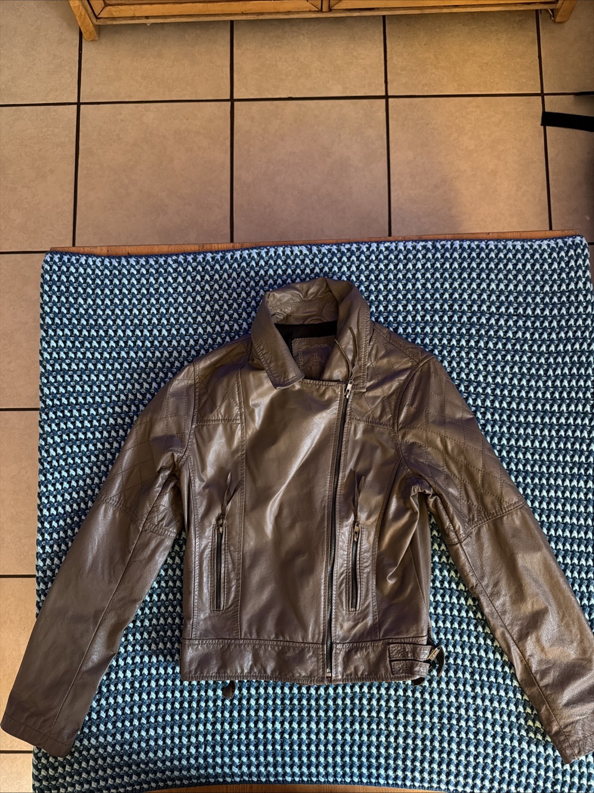 My Tribe Women’s Leather Jacket Zip Up Size L