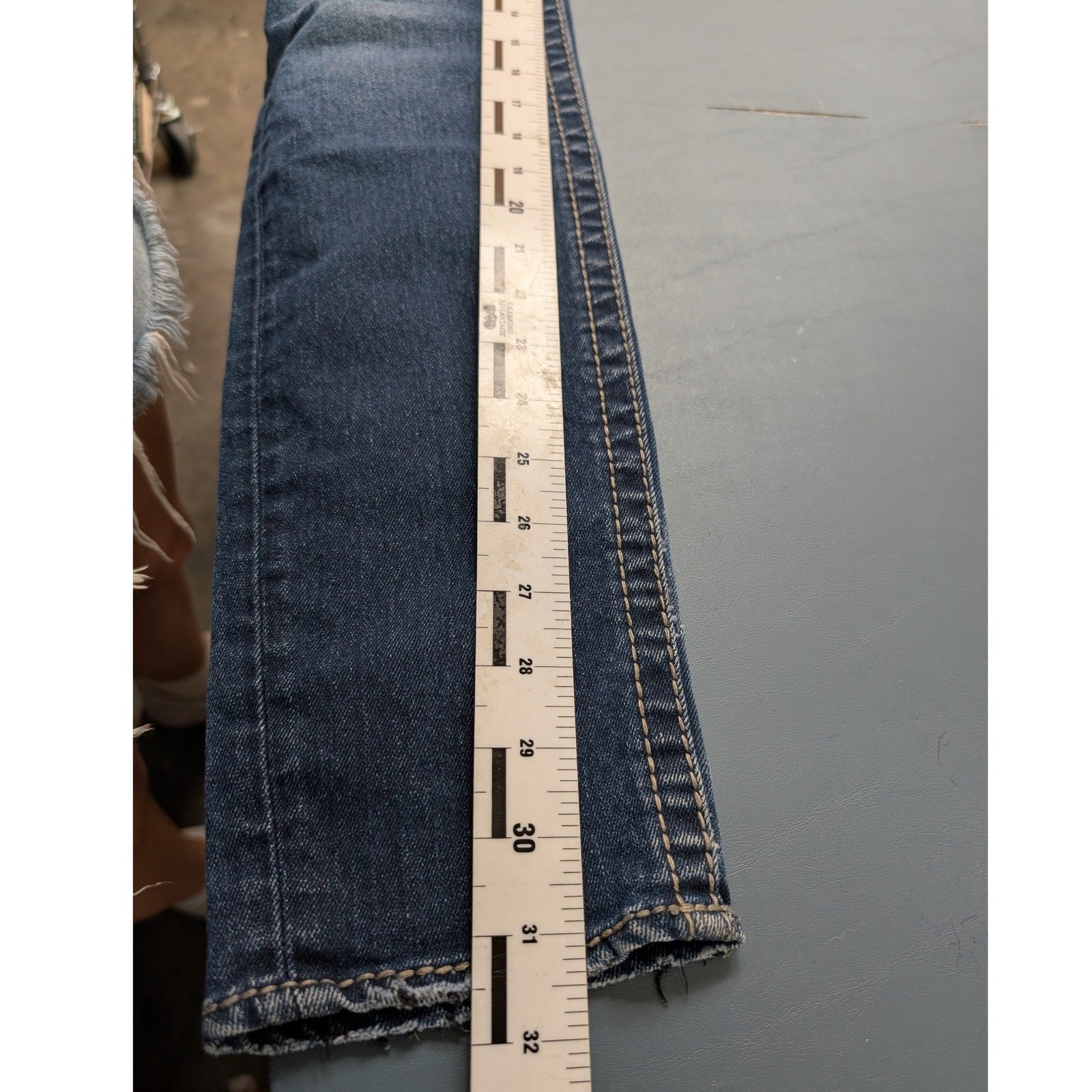 Silver Jeans Co Kelli Boyfriend Womens 28×31 Dark Wash Contrast Stitching