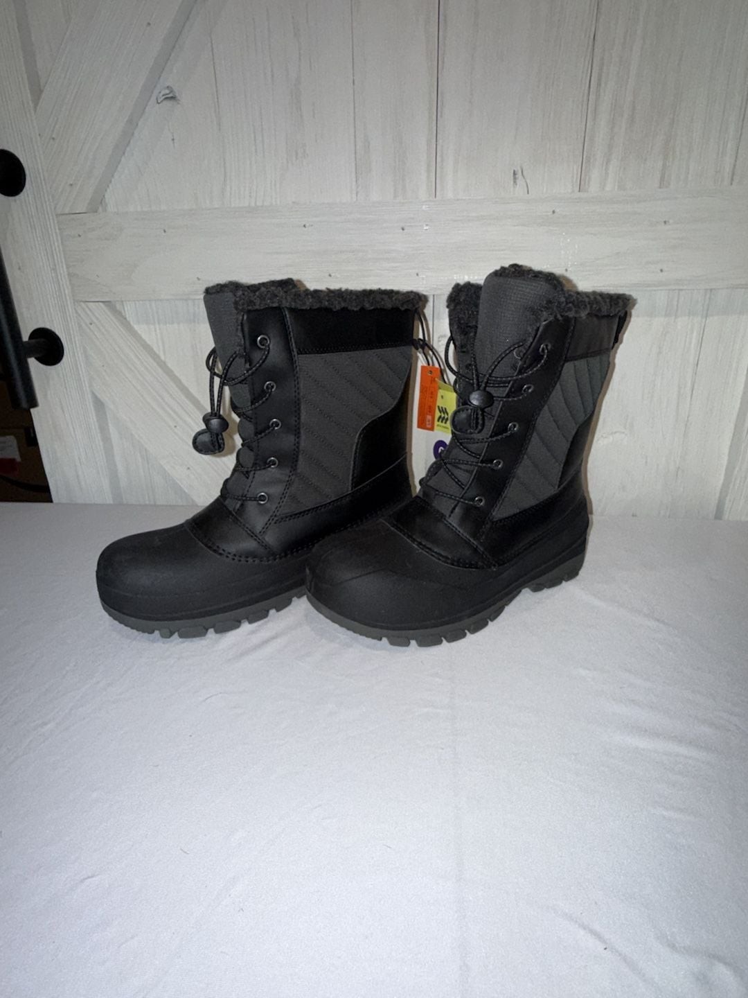 All In Motion Kids’ Skylar Lace-Up Waterproof Winter Boots (b1)