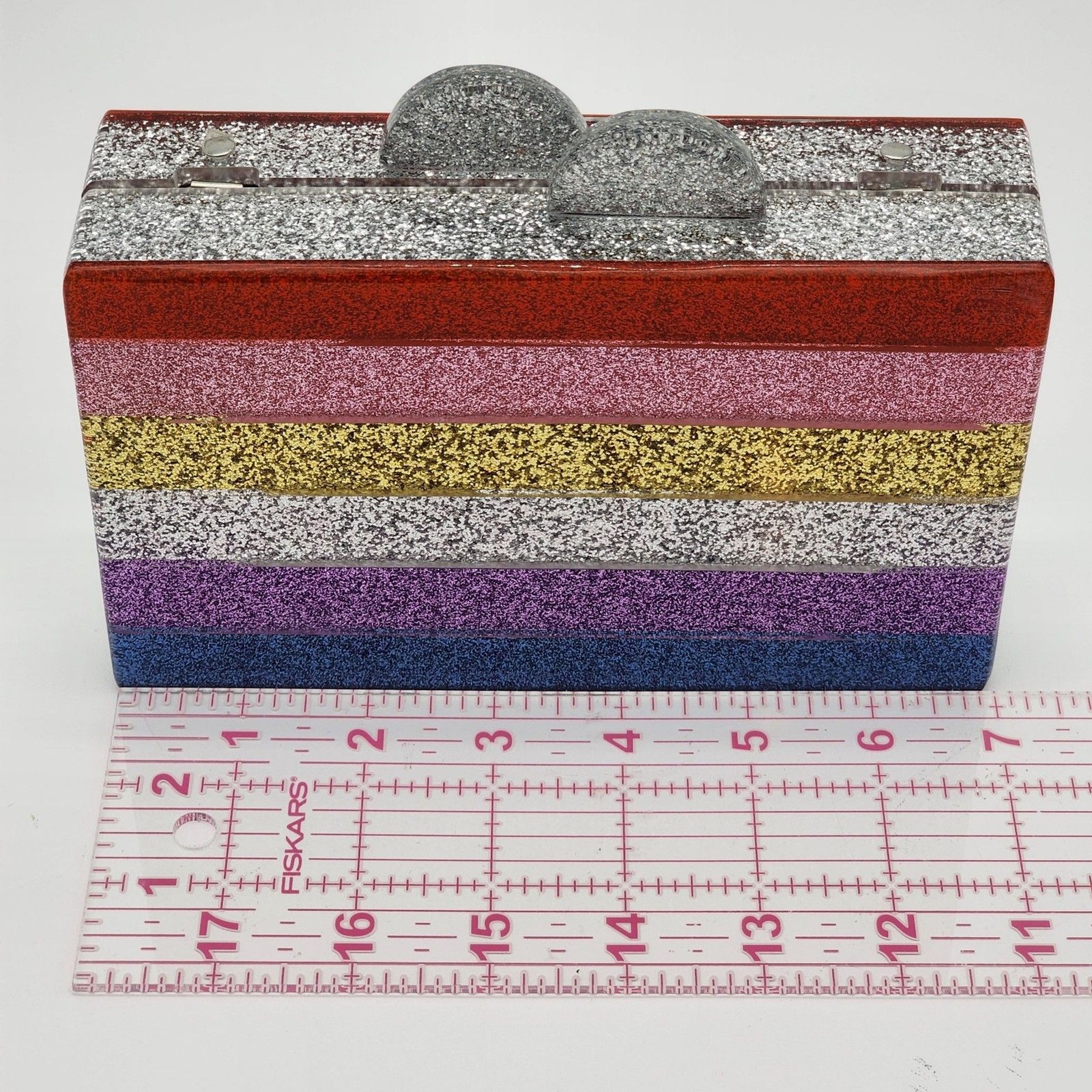 Elizabeth Sutton Collection Acrylic Glitter Rainbow Chain Crossbody Bag Clutch