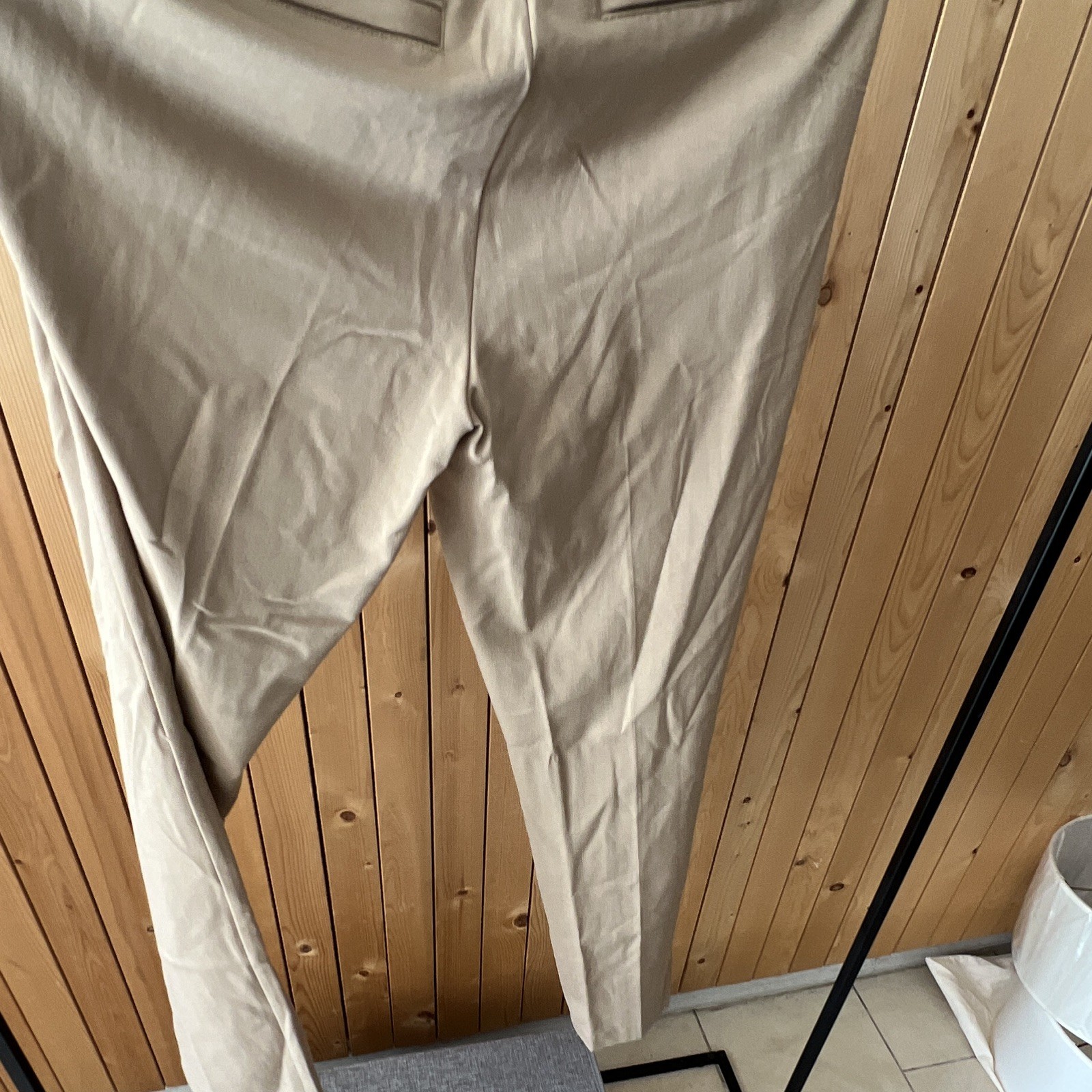 Quince Men’s Beige Slim Tapered Chino Pants 30 Regular Drawstring Flat Front