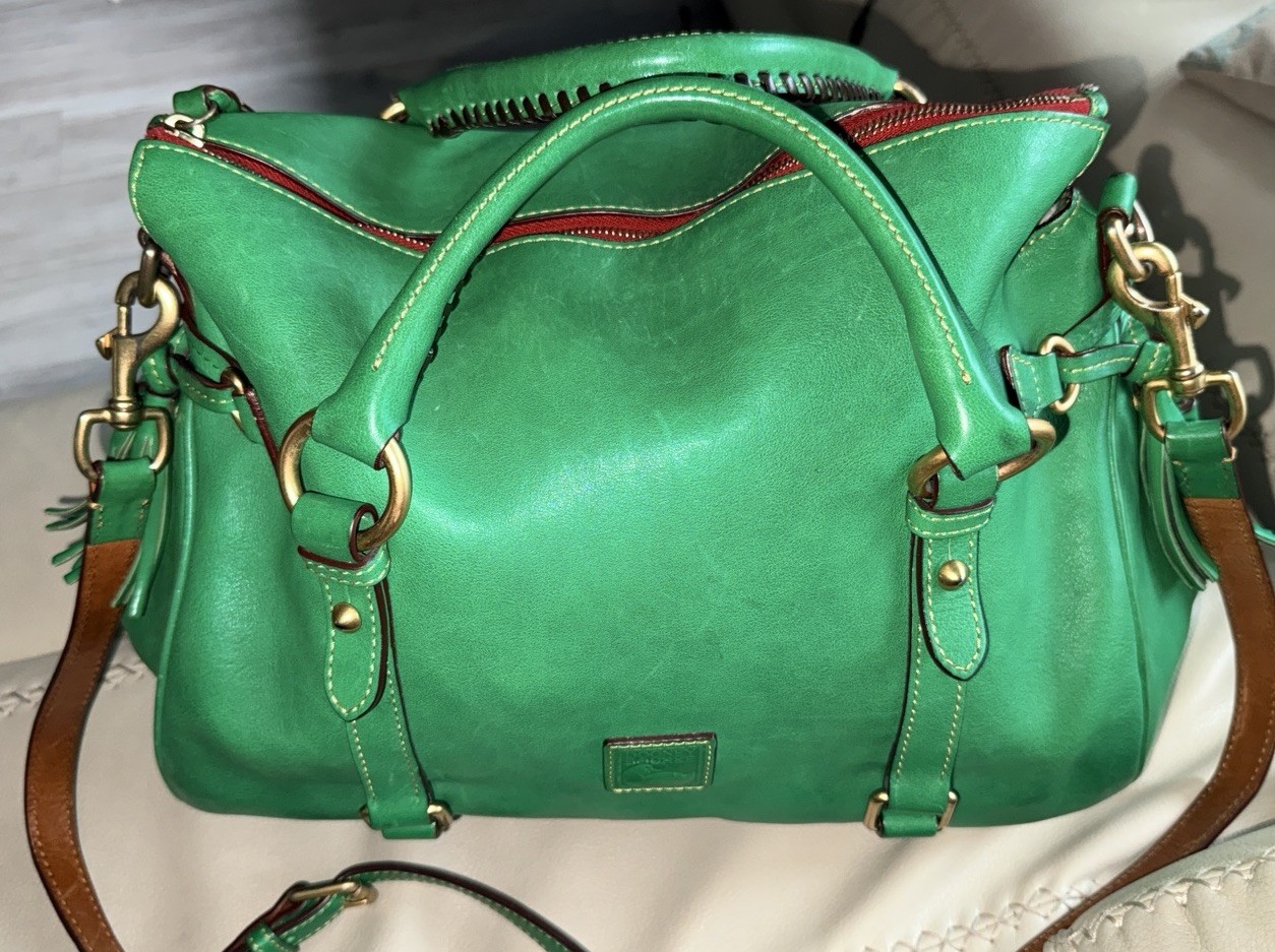Dooney and Bourke Large Leather Florentine Bag Kelly Green 15”x12”x7”