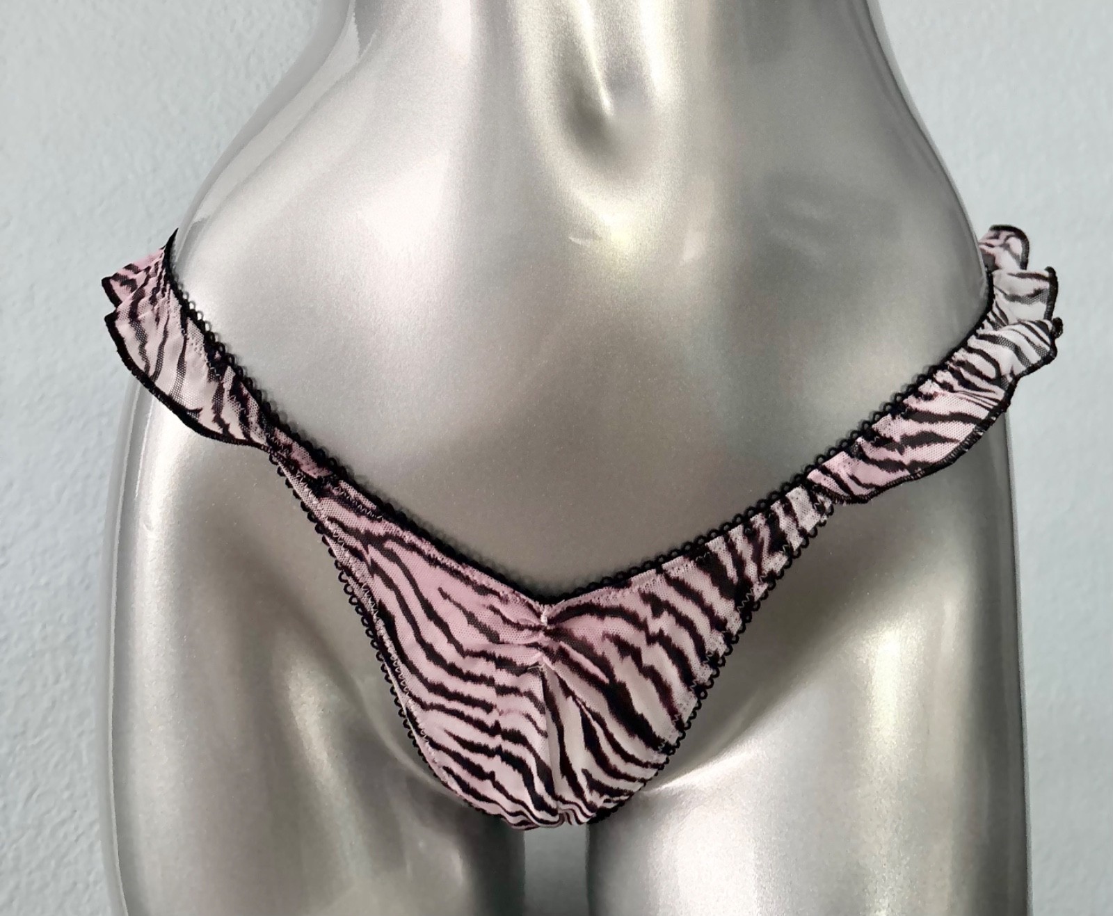 PINK Victoria’s Secret Thong Panty Black Zebra Mesh Ruffle Nwt S M L XL