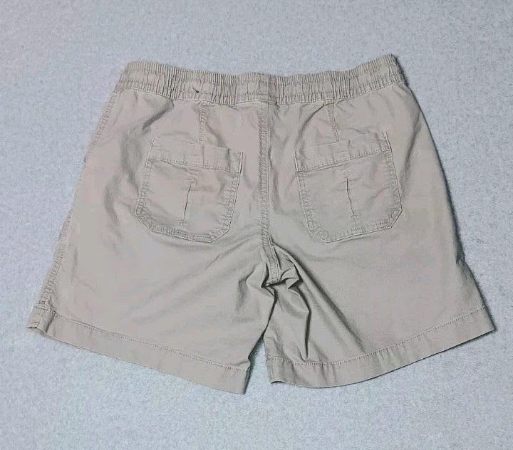 Natural Reflections Pull On Utility Shorts Womens Medium Gray Drawstring Hiking