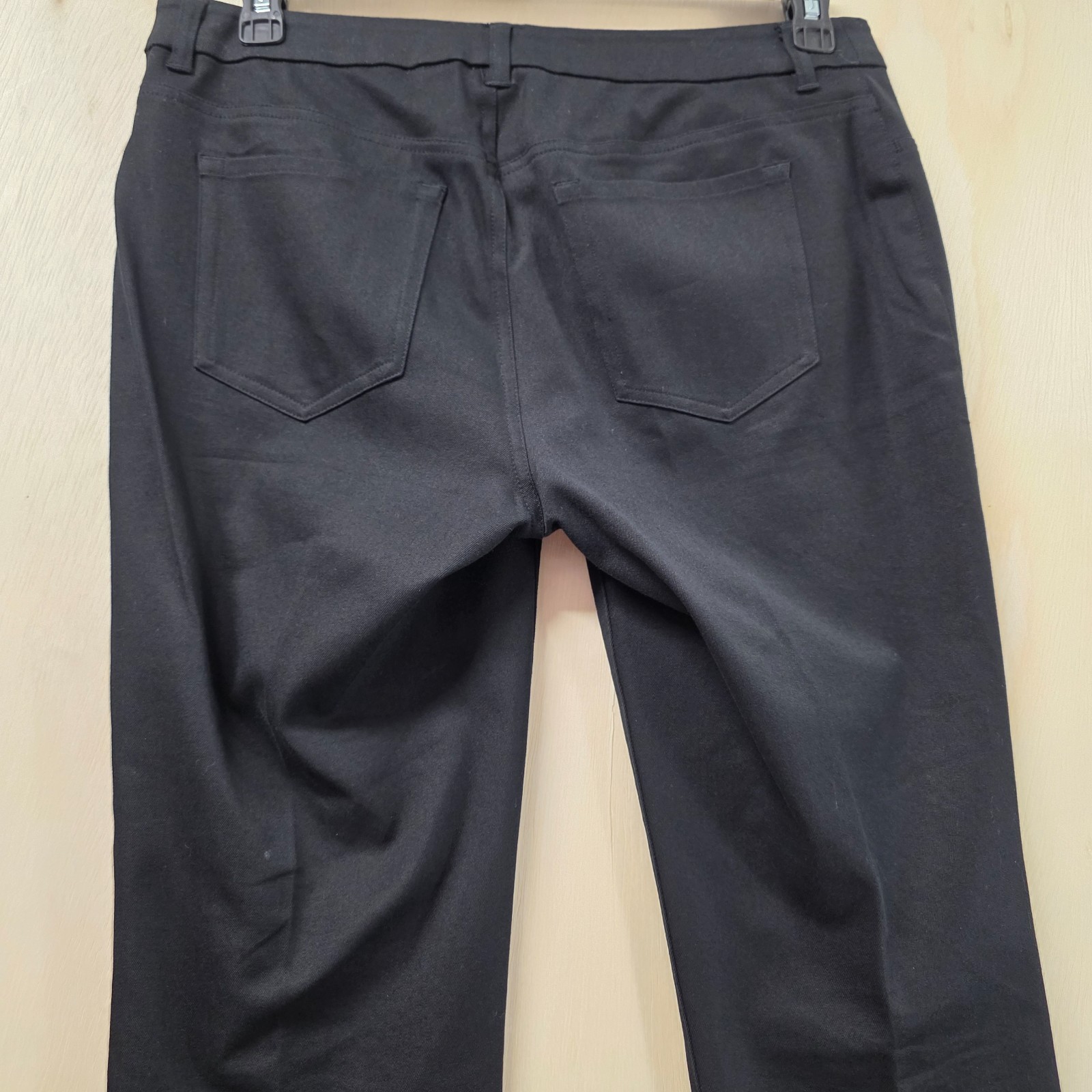 Chico’s Black Stretch Crop Pants Cotton Blend Straight Leg Size 1 US Medium