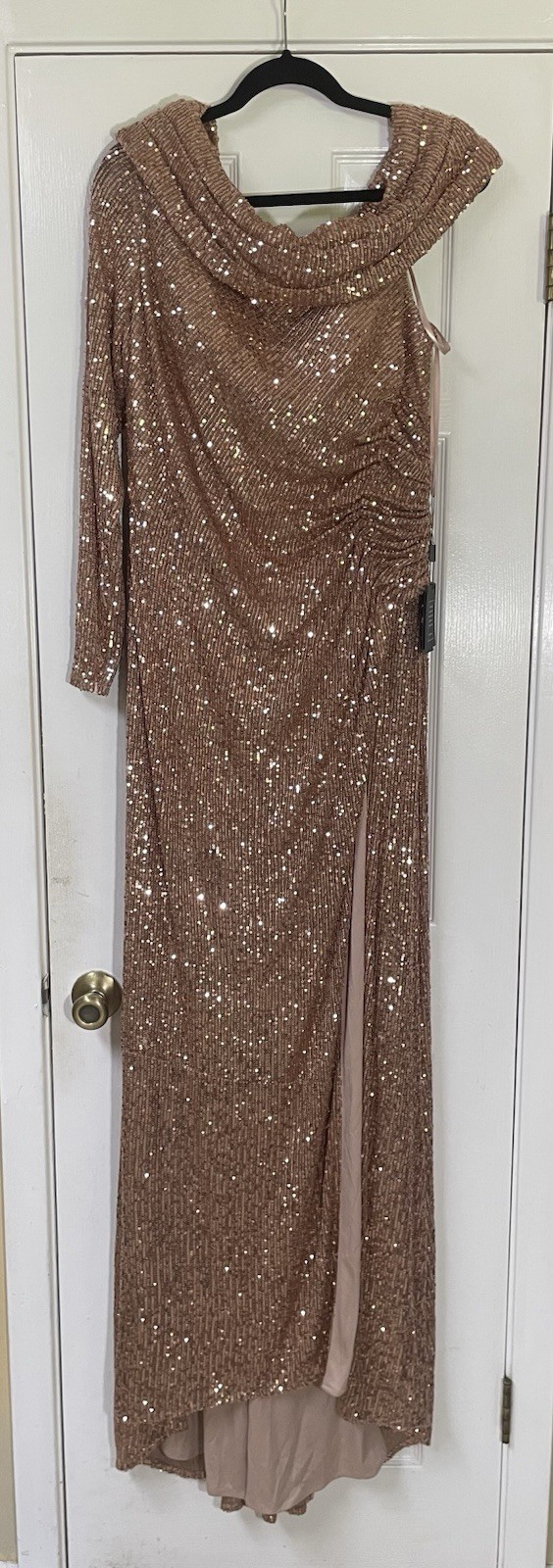 Ieena By Mac Duggal Dress Gown Size 14 Drop Shoulder Sequin New NWT Rose Gold