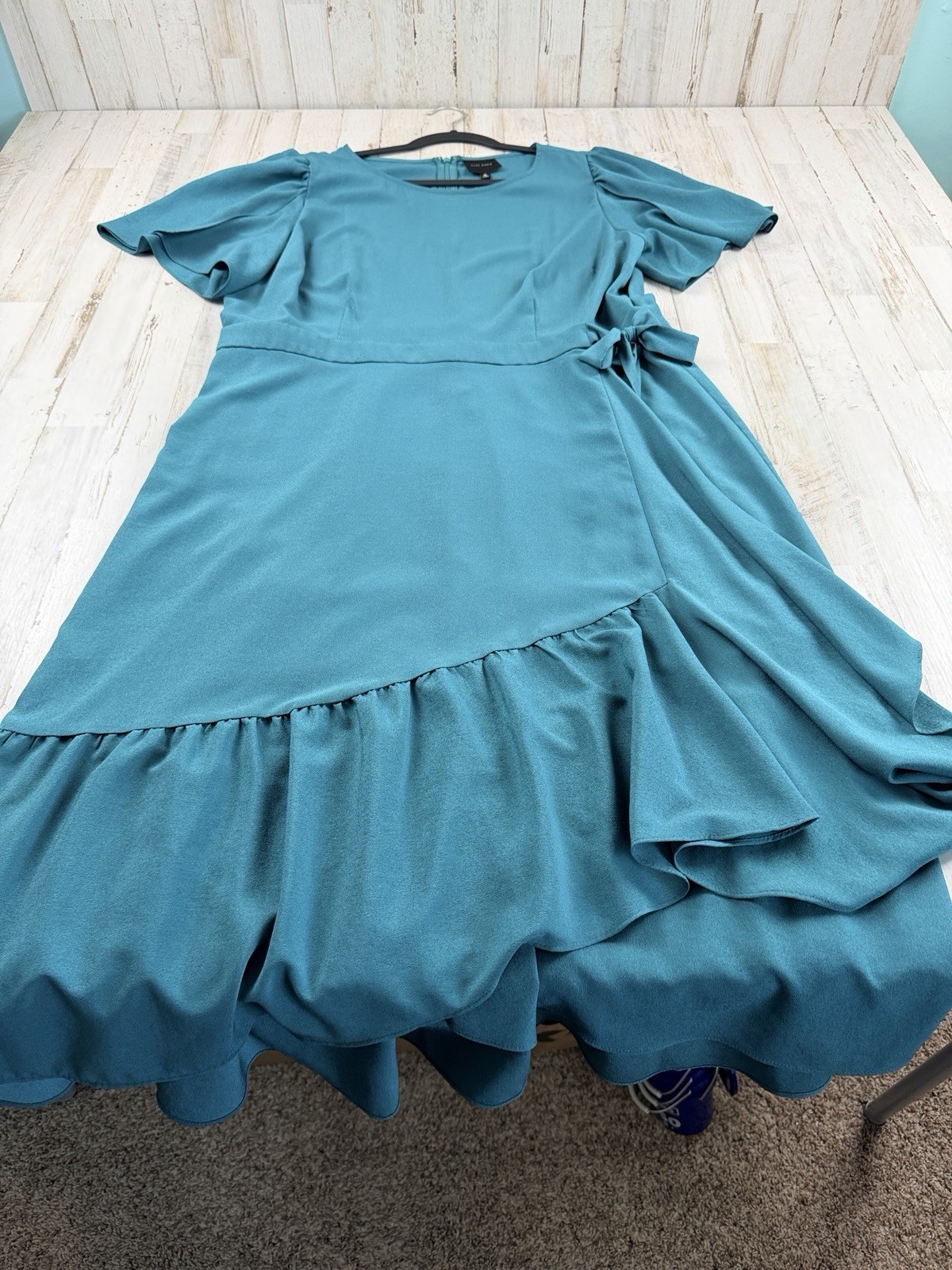 Alex Marie wrap dress Ruffled Hem Flutter Sleeves Teal Women’s Size 16