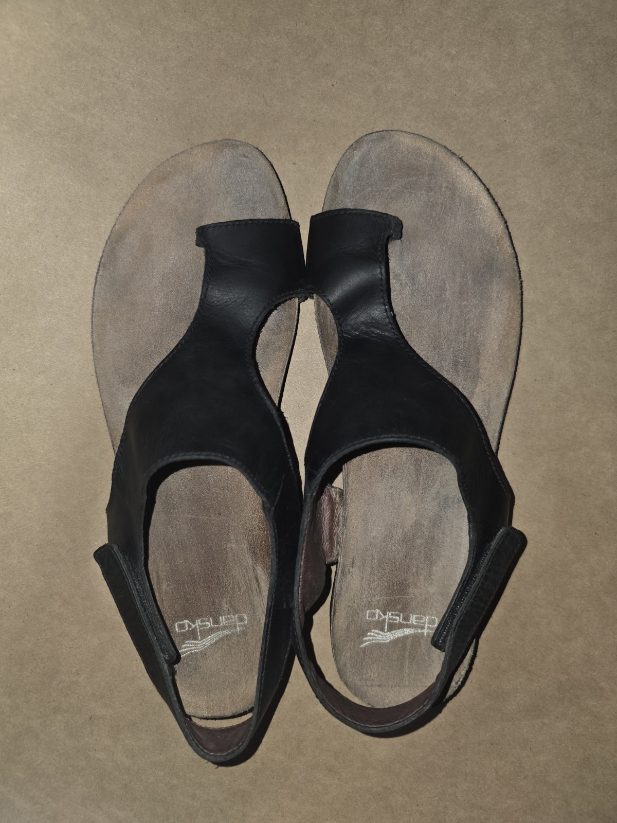 Dansko Womens Reece Sandals Size 41 10.5 Black Leather Toe Loop Slingback Cork