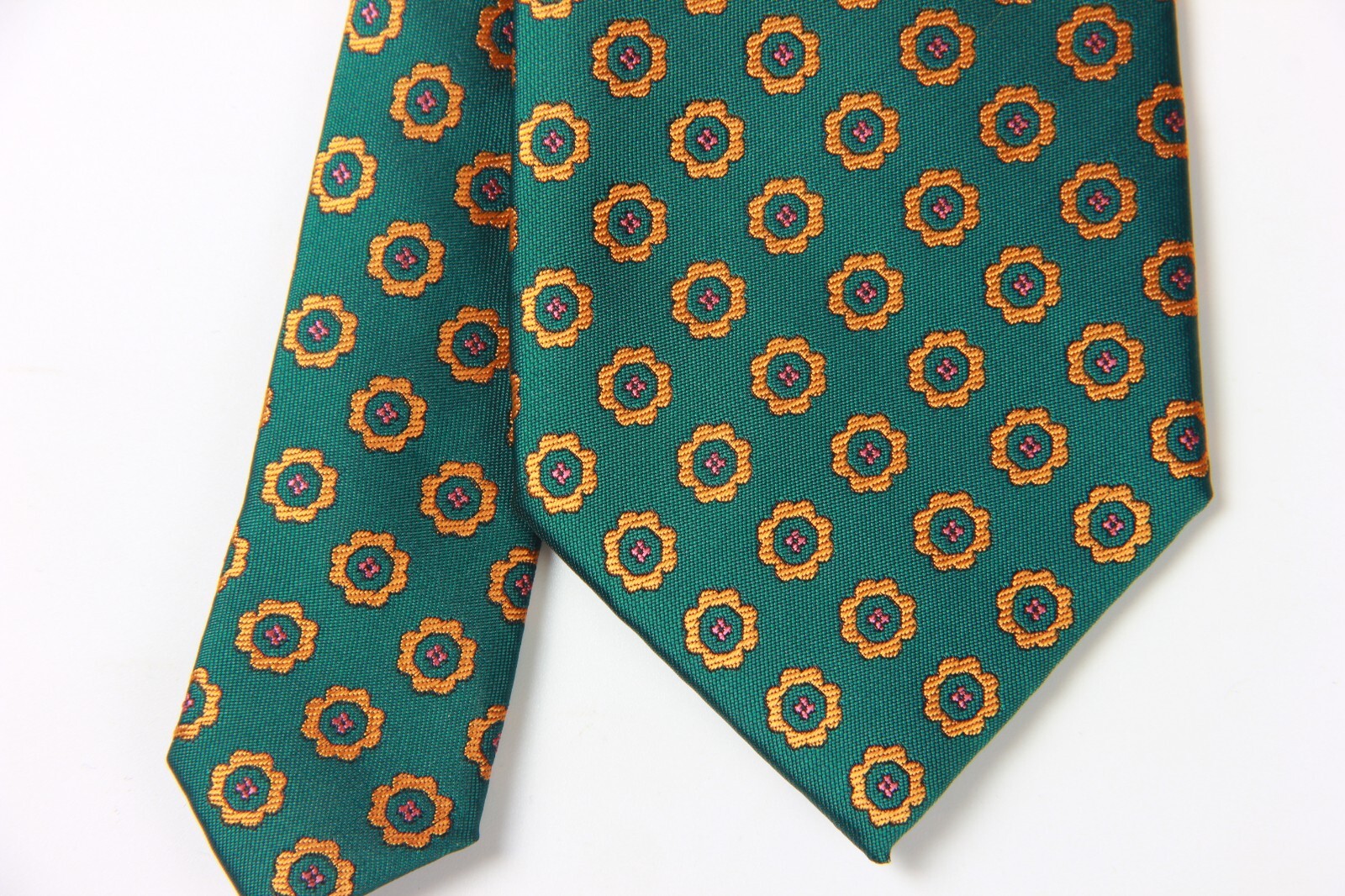 New Classic Polka Dot Green Gold JACQUARD WOVEN 100% Silk Men’s Necktie Tie