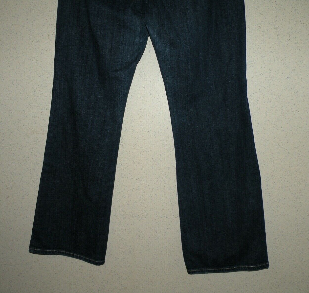 Levi’s low boot cut 545 jeans 10 M flare leg blue stretch 99% cotton 1% spandex