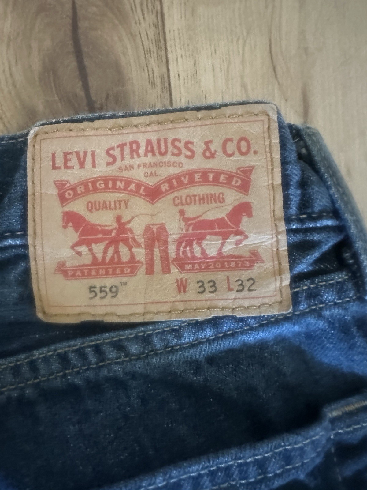 Levi’s Men’s 559 33×32 Original Straight Fit Jeans – Medium Wash